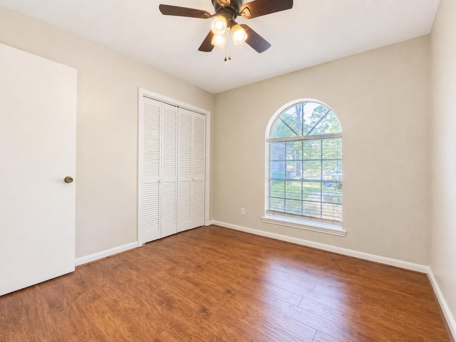 1747 Burning Tree Road Property Photo 14