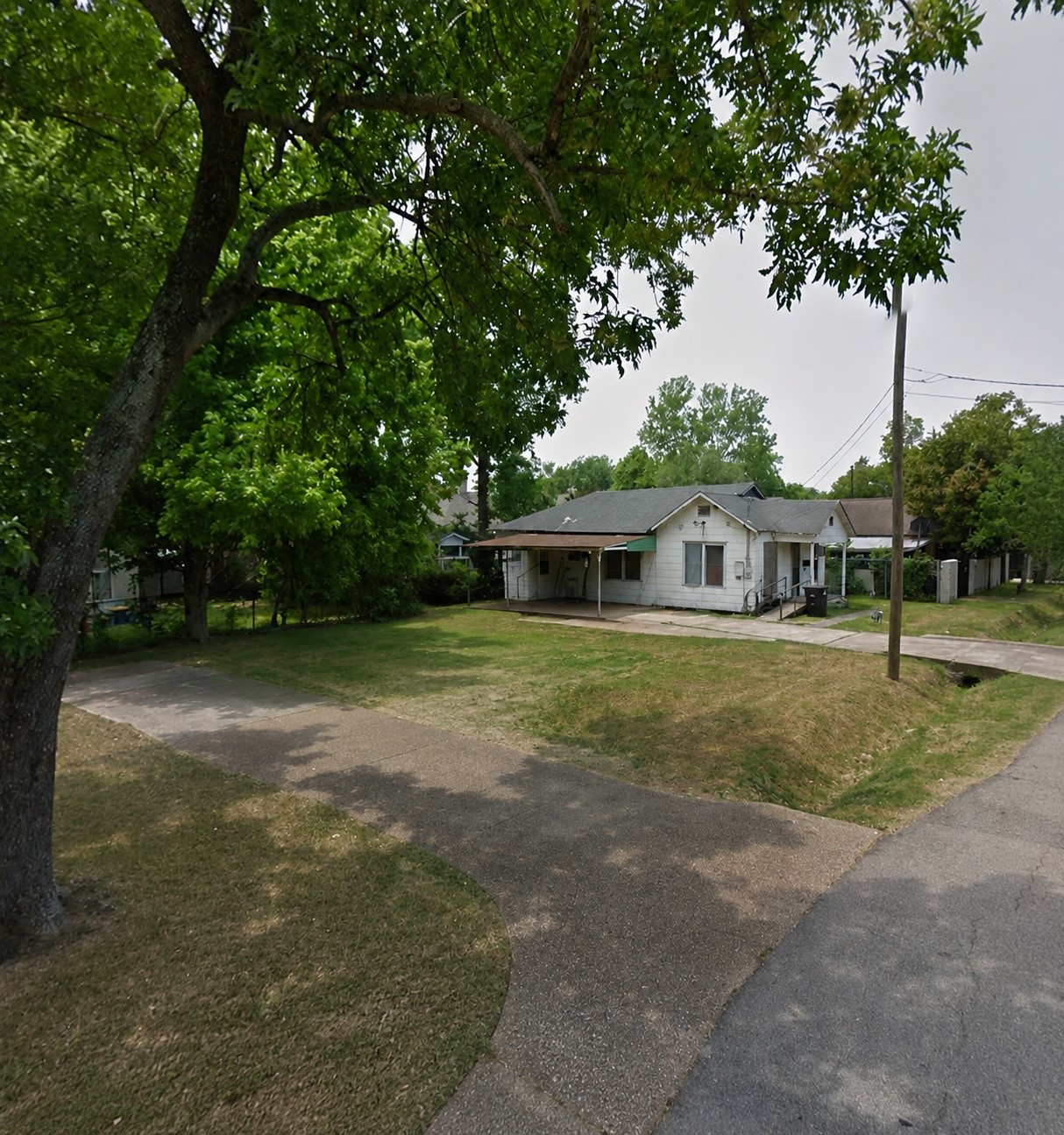 4508 Salina Street Property Photo 2