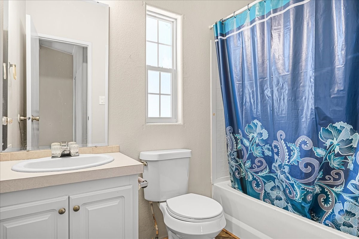 4852 Skull Creek Road Property Photo 8