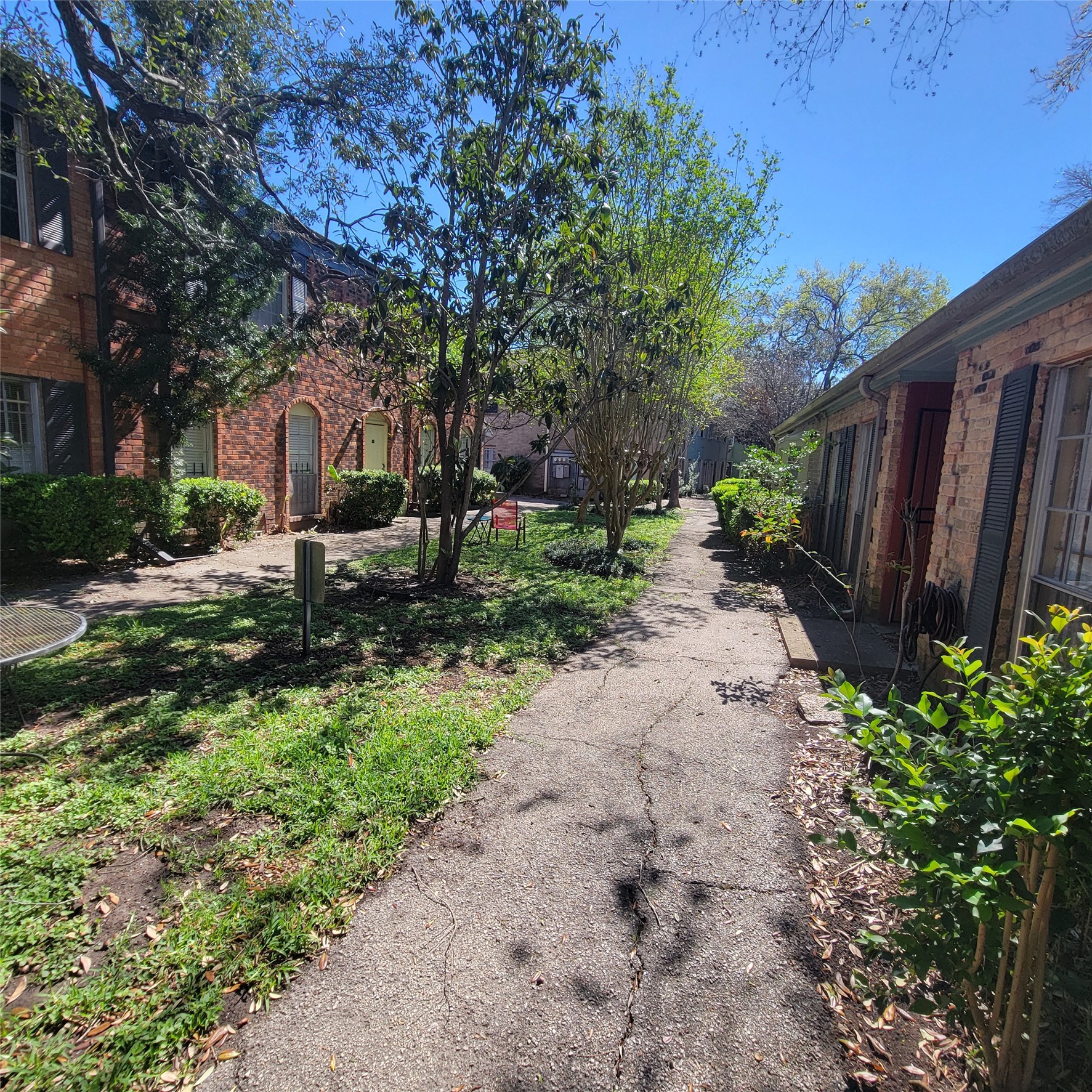 5210 Arboles Drive B1 Property Photo 4