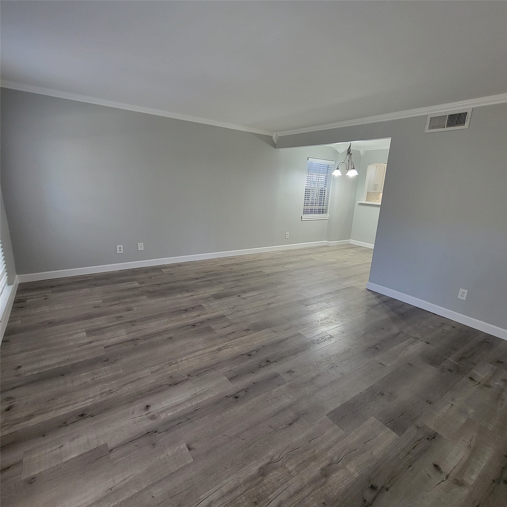 5210 Arboles Drive B1 Property Photo 5