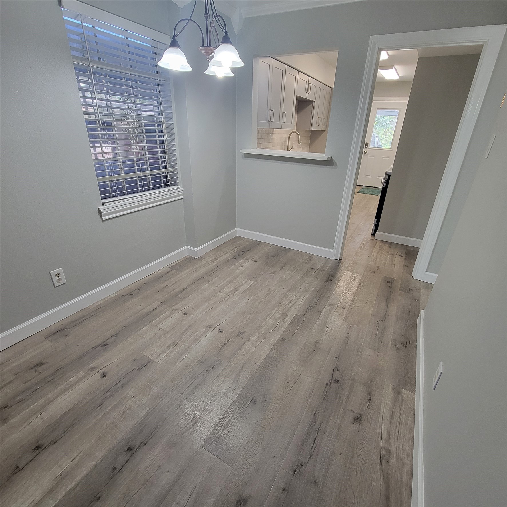 5210 Arboles Drive B1 Property Photo 7