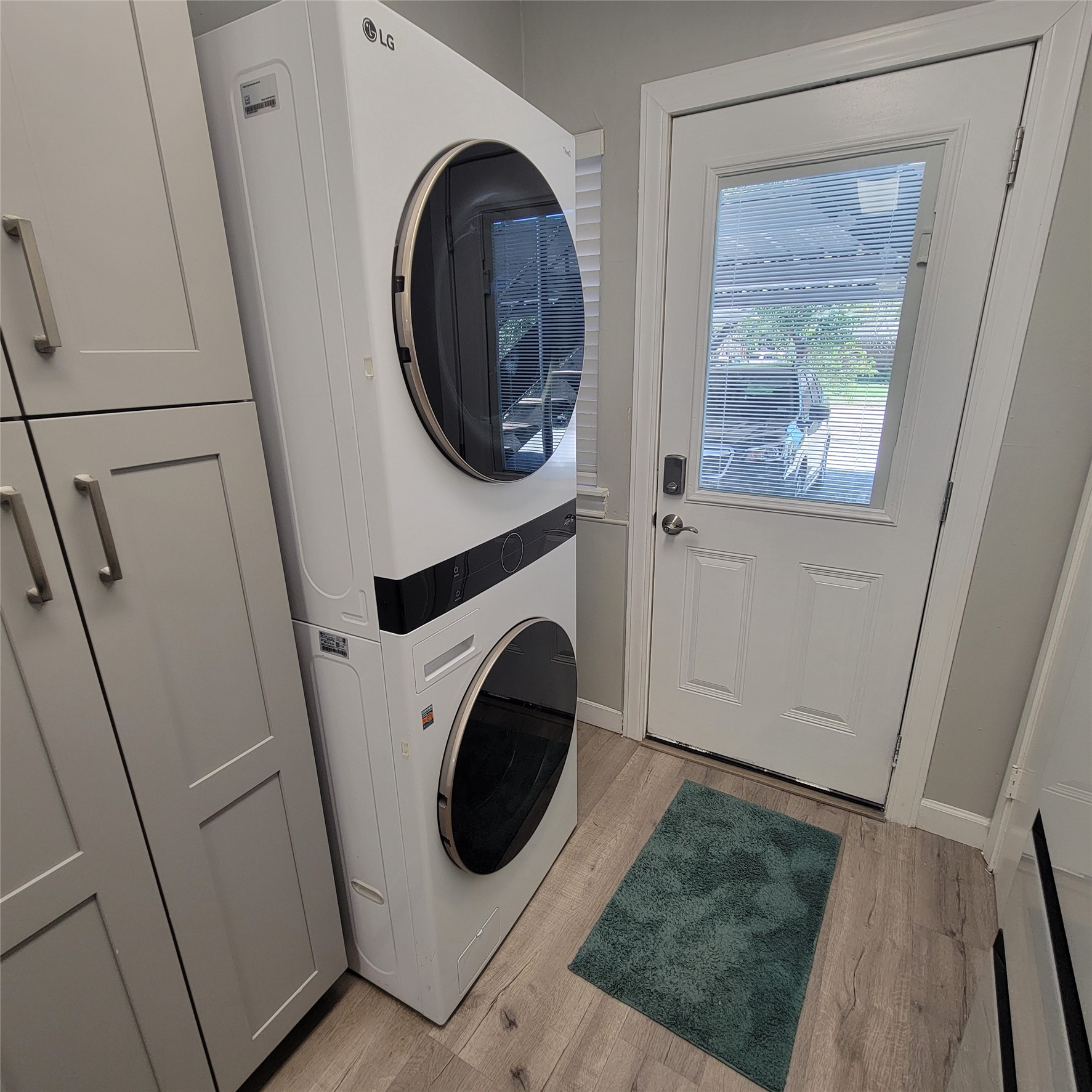 5210 Arboles Drive B1 Property Photo 11