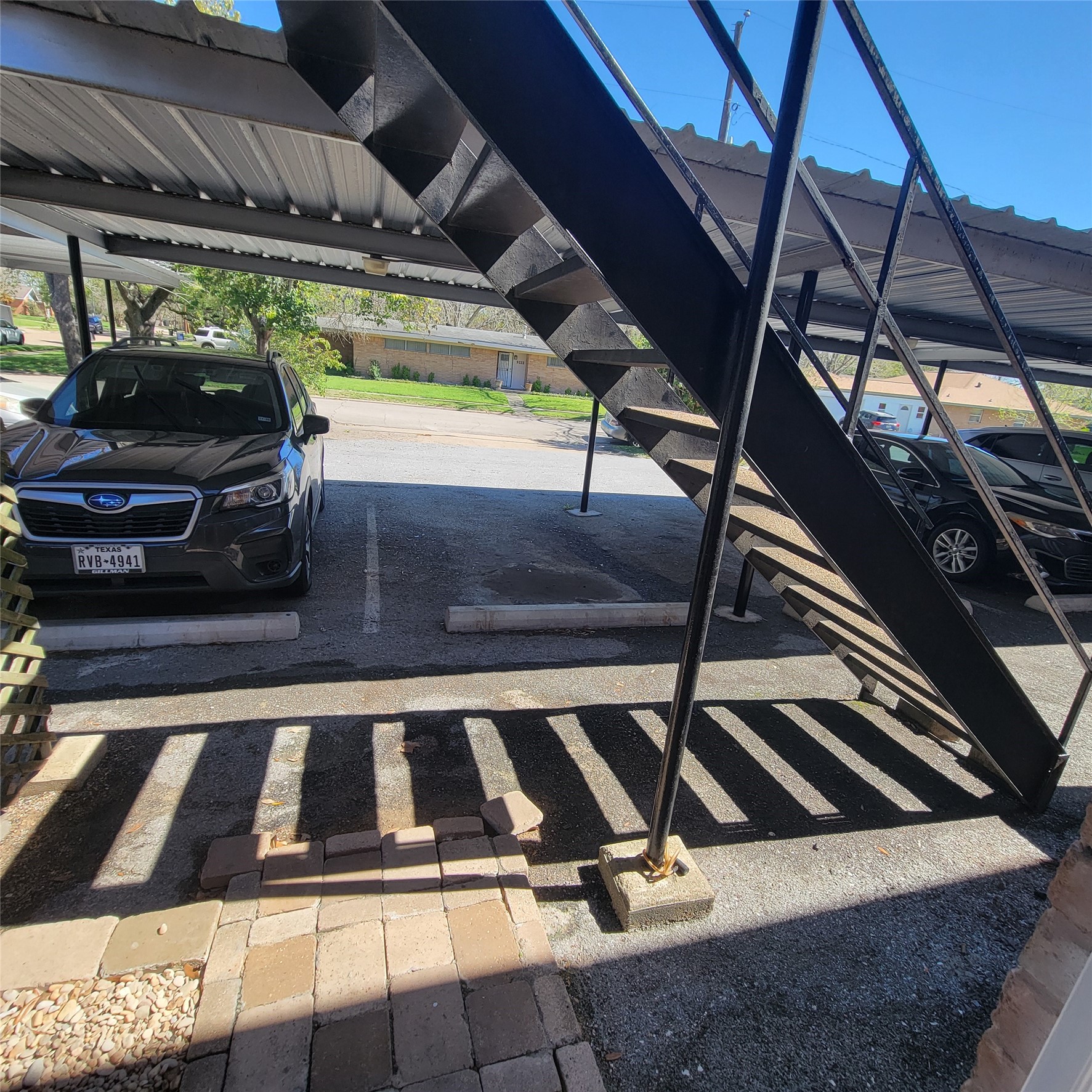 5210 Arboles Drive B1 Property Photo 19