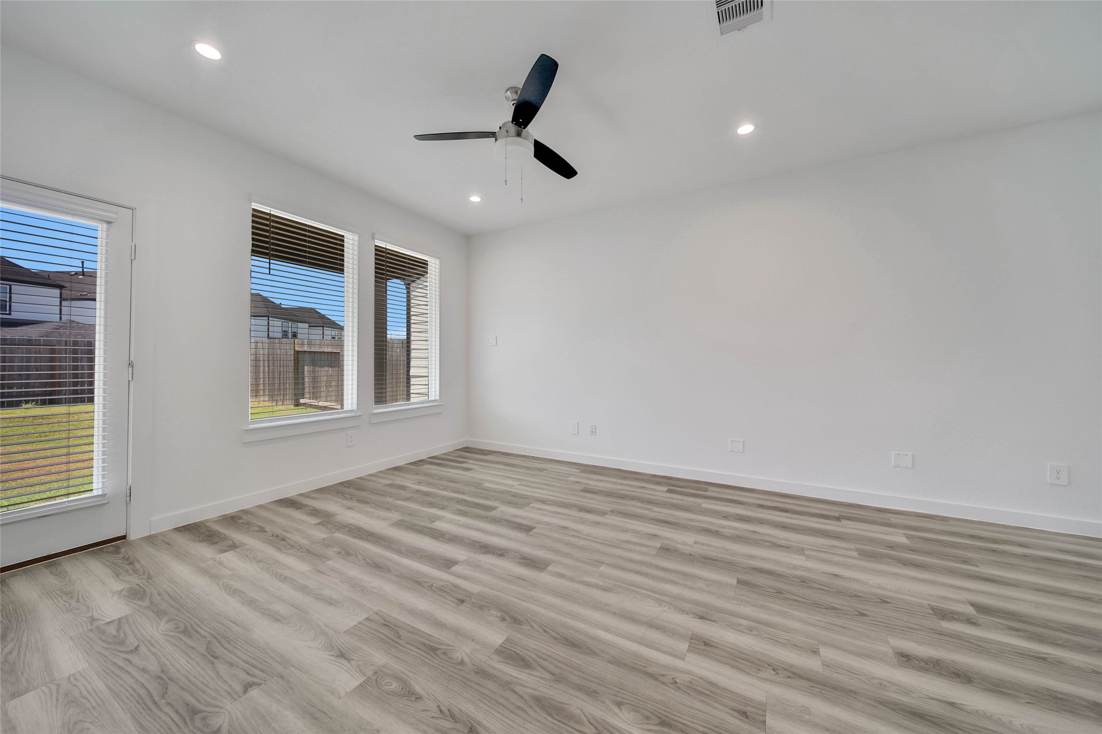 12310 Greenwood Gate Drive Property Photo 11