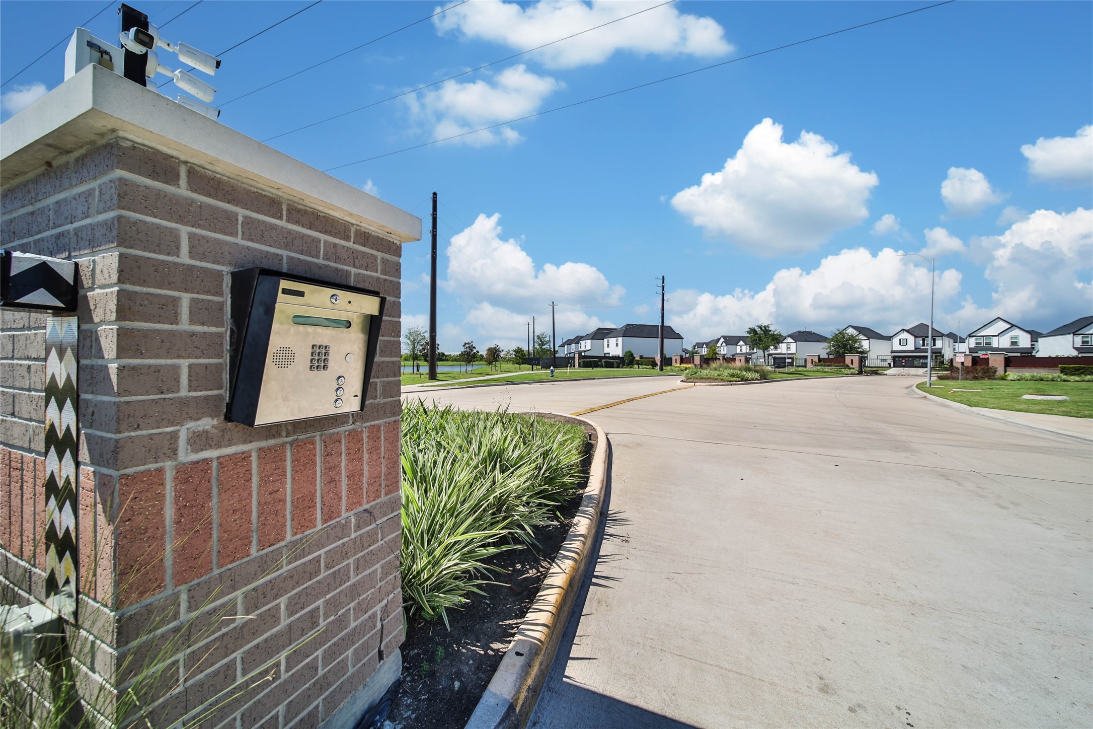 12310 Greenwood Gate Drive Property Photo 37