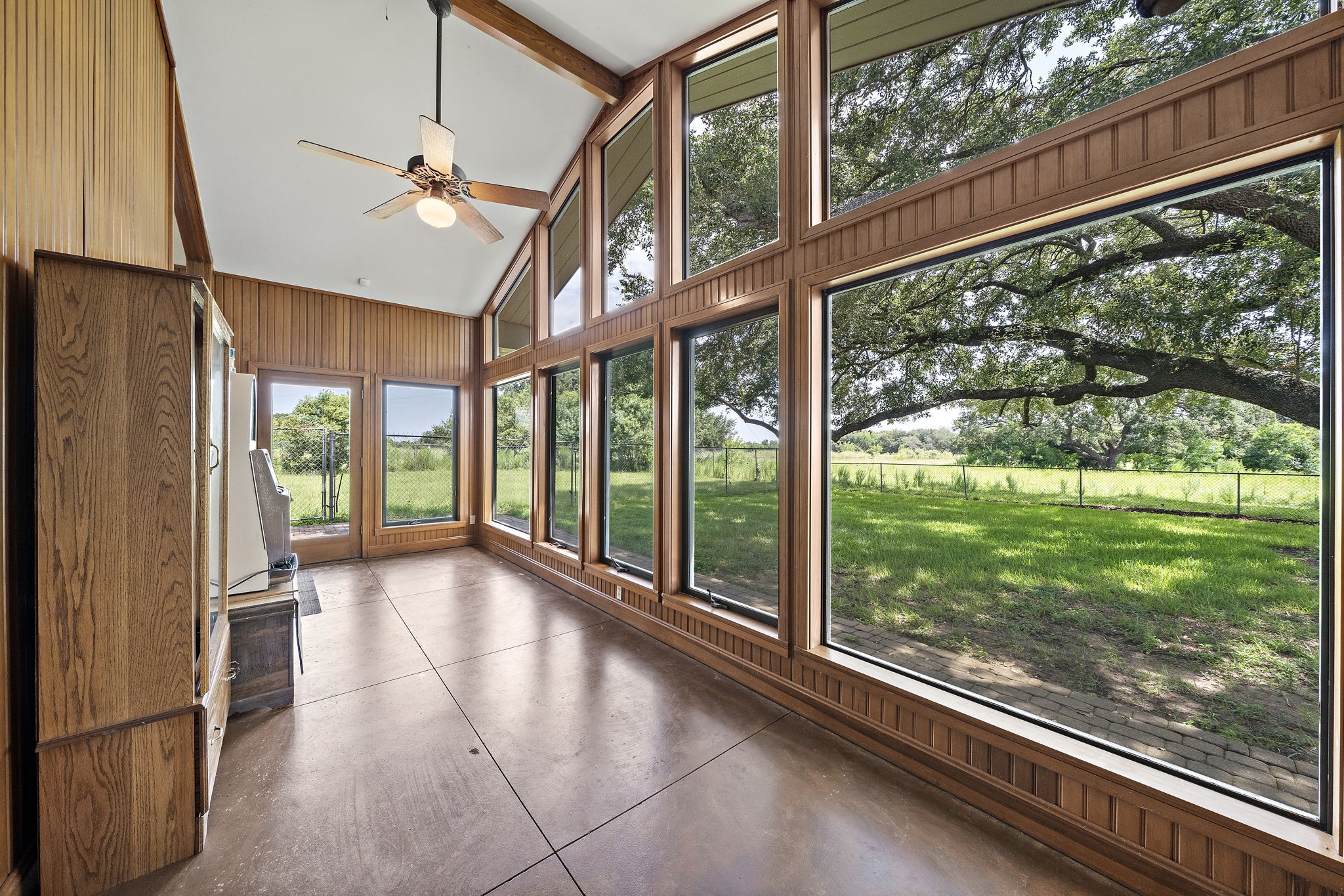 8506 Katy Hockley Road Property Photo 20