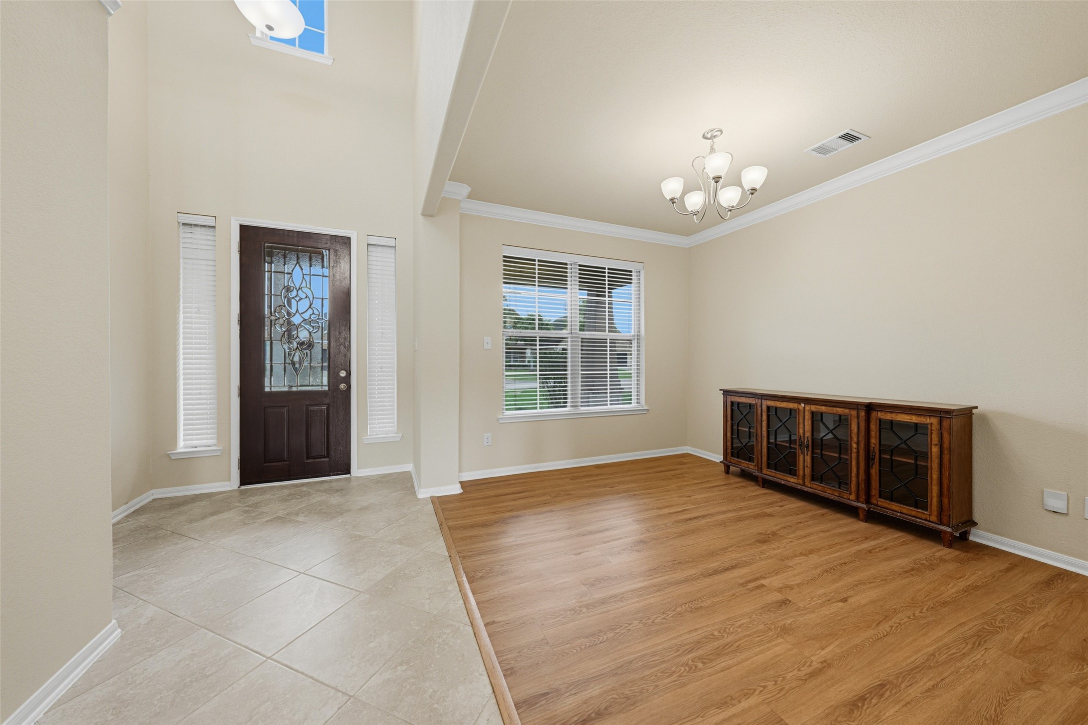 9422 Harmony Lake Lane Property Photo 4