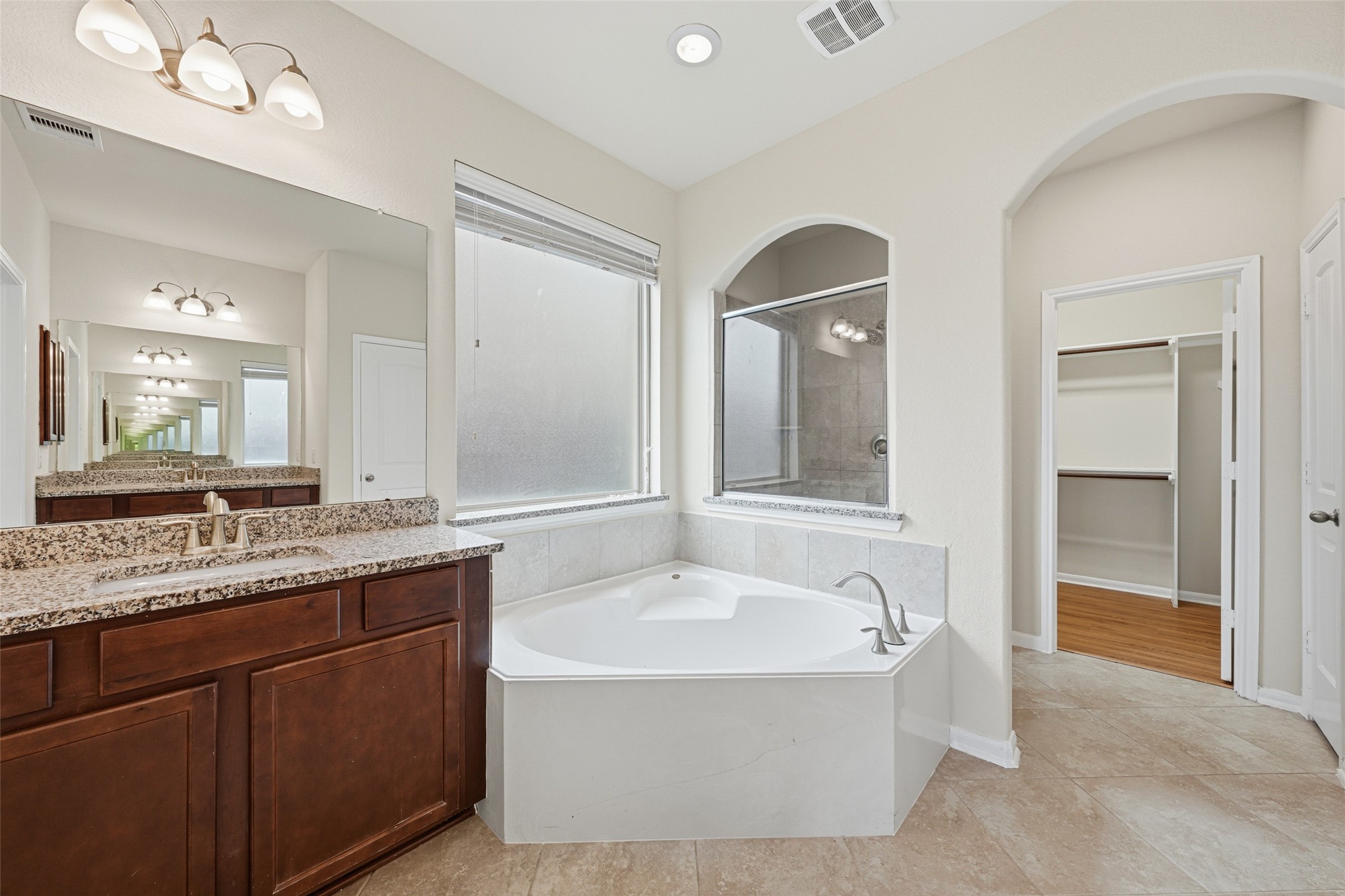 9422 Harmony Lake Lane Property Photo 21
