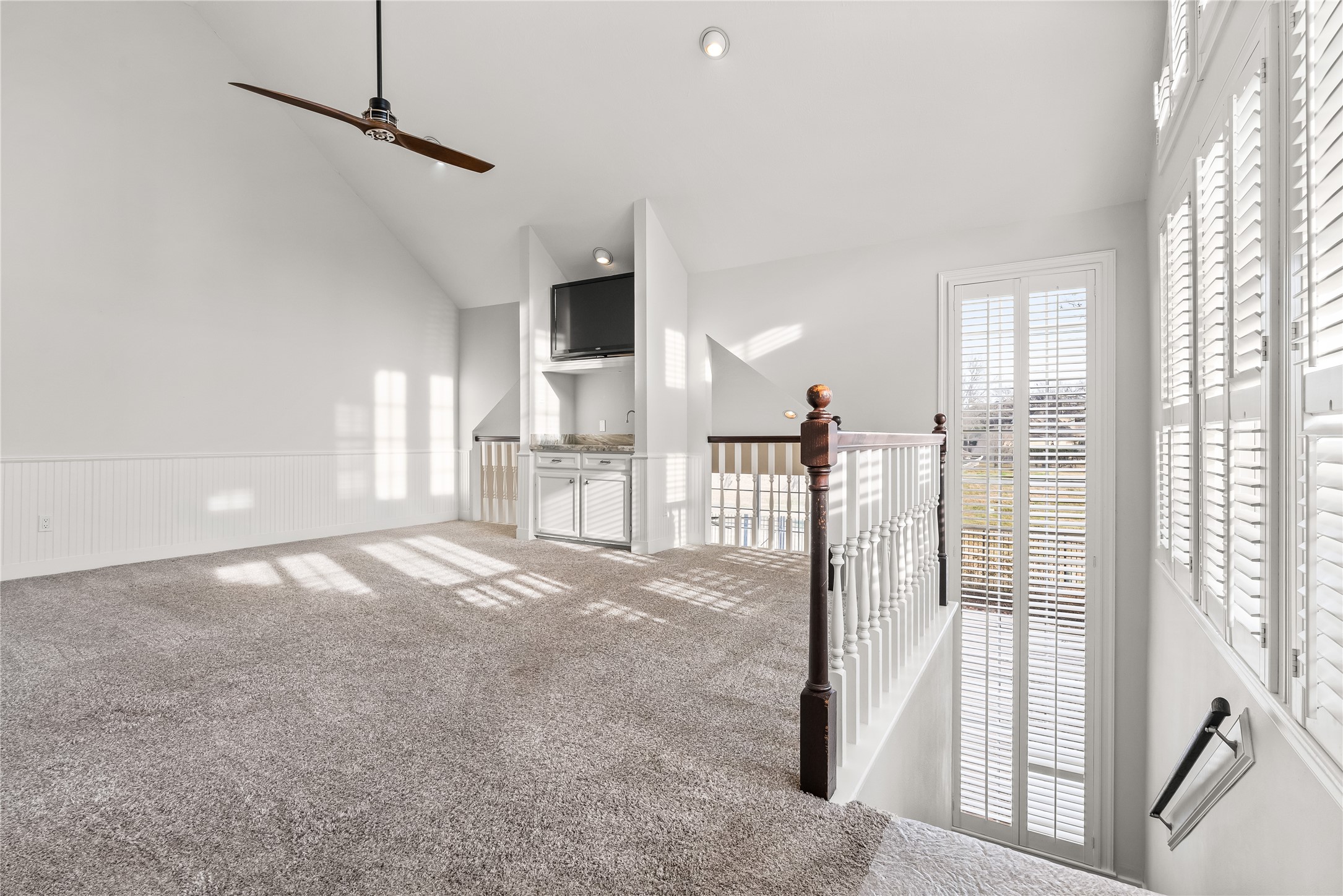 1714 Forestlake Drive Property Photo 32