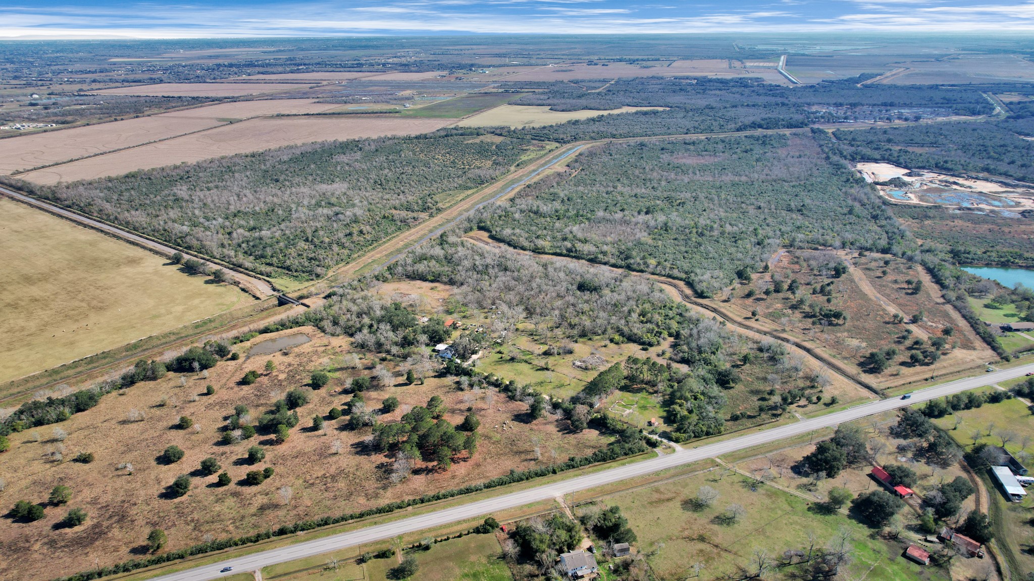 10 Fm 2403 Property Photo 7