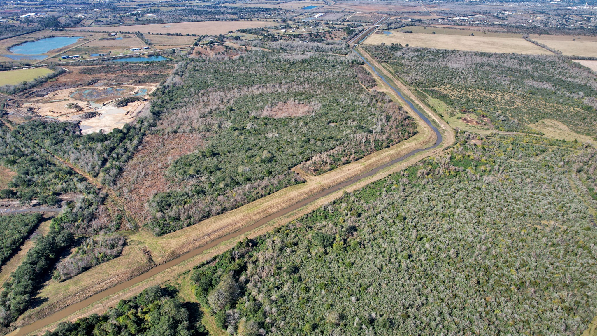 10 Fm 2403 Property Photo 13