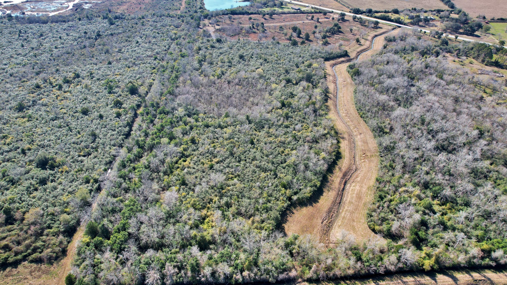 10 Fm 2403 Property Photo 16