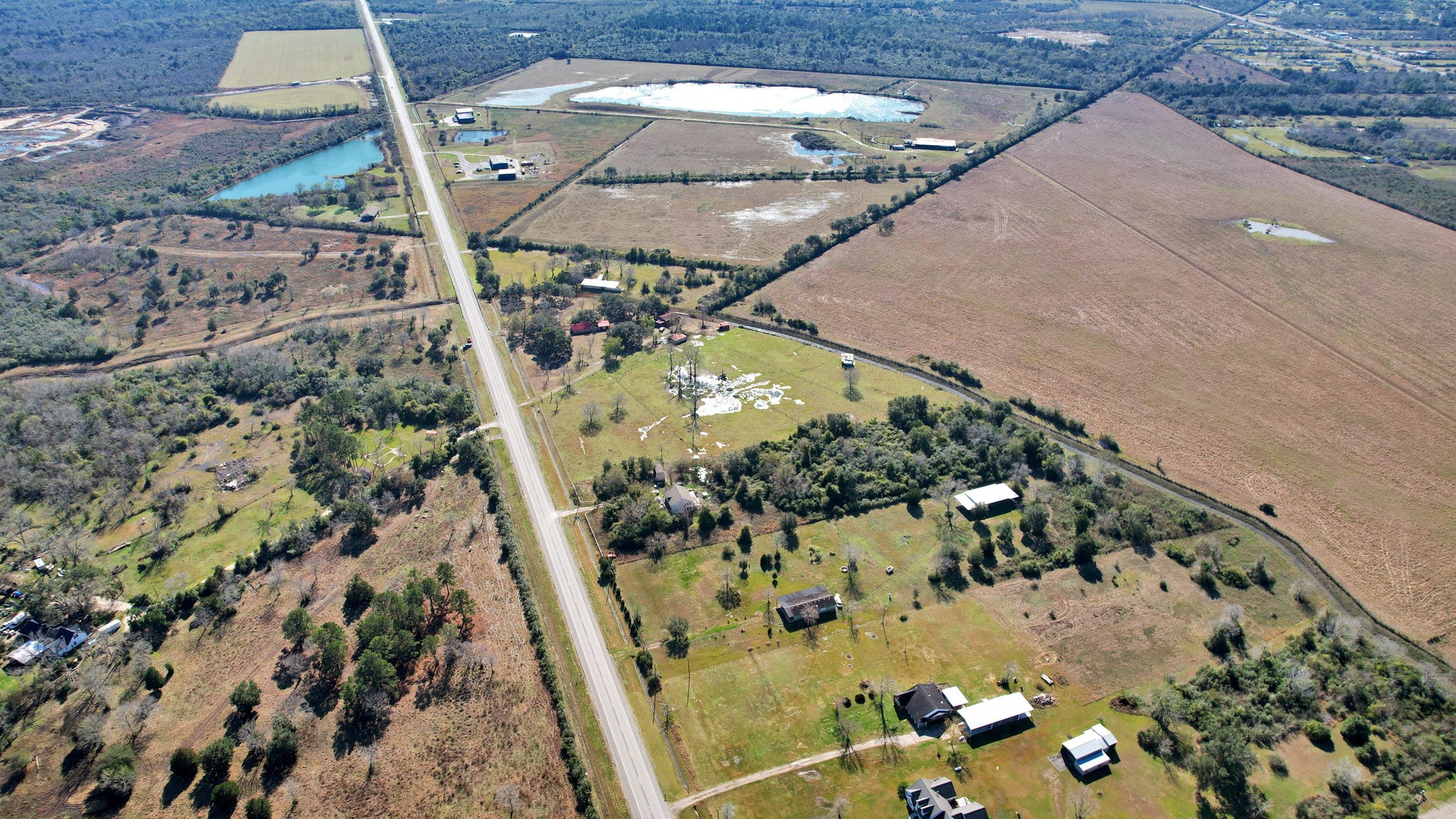 10 Fm 2403 Property Photo 20