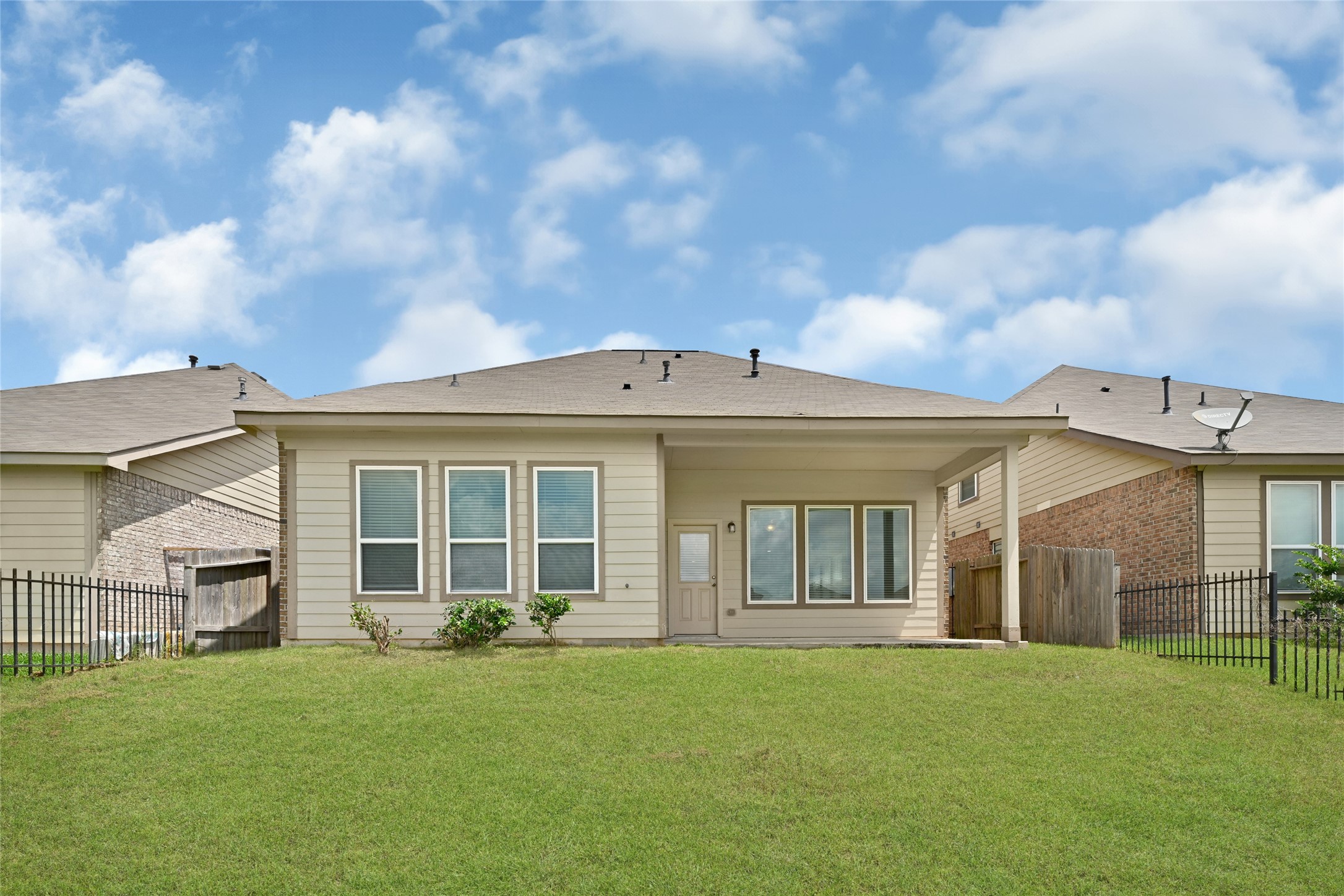 24931 Pavarotti Place Property Photo 23