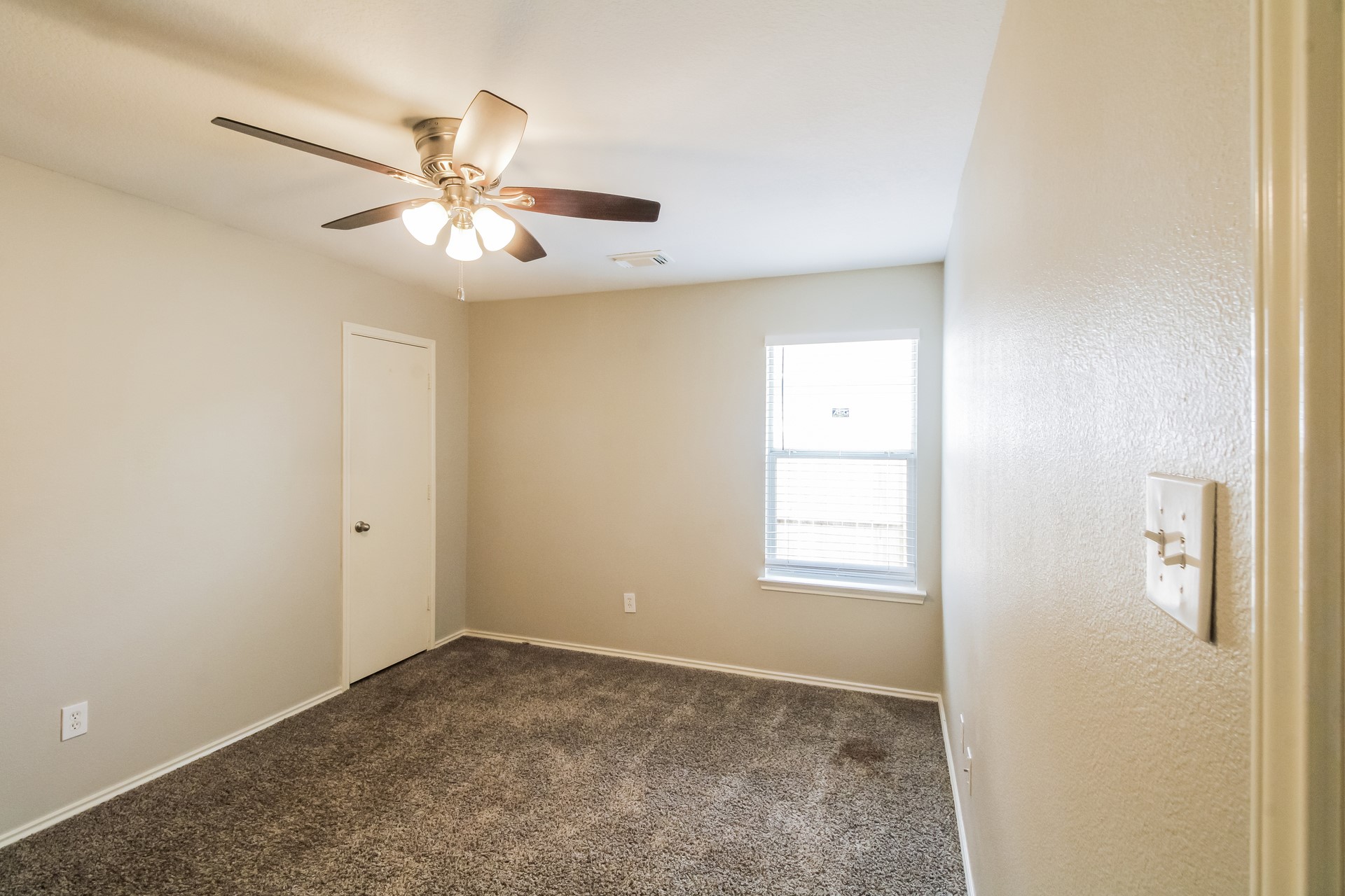 3519 Apache Meadows Drive Property Photo 10