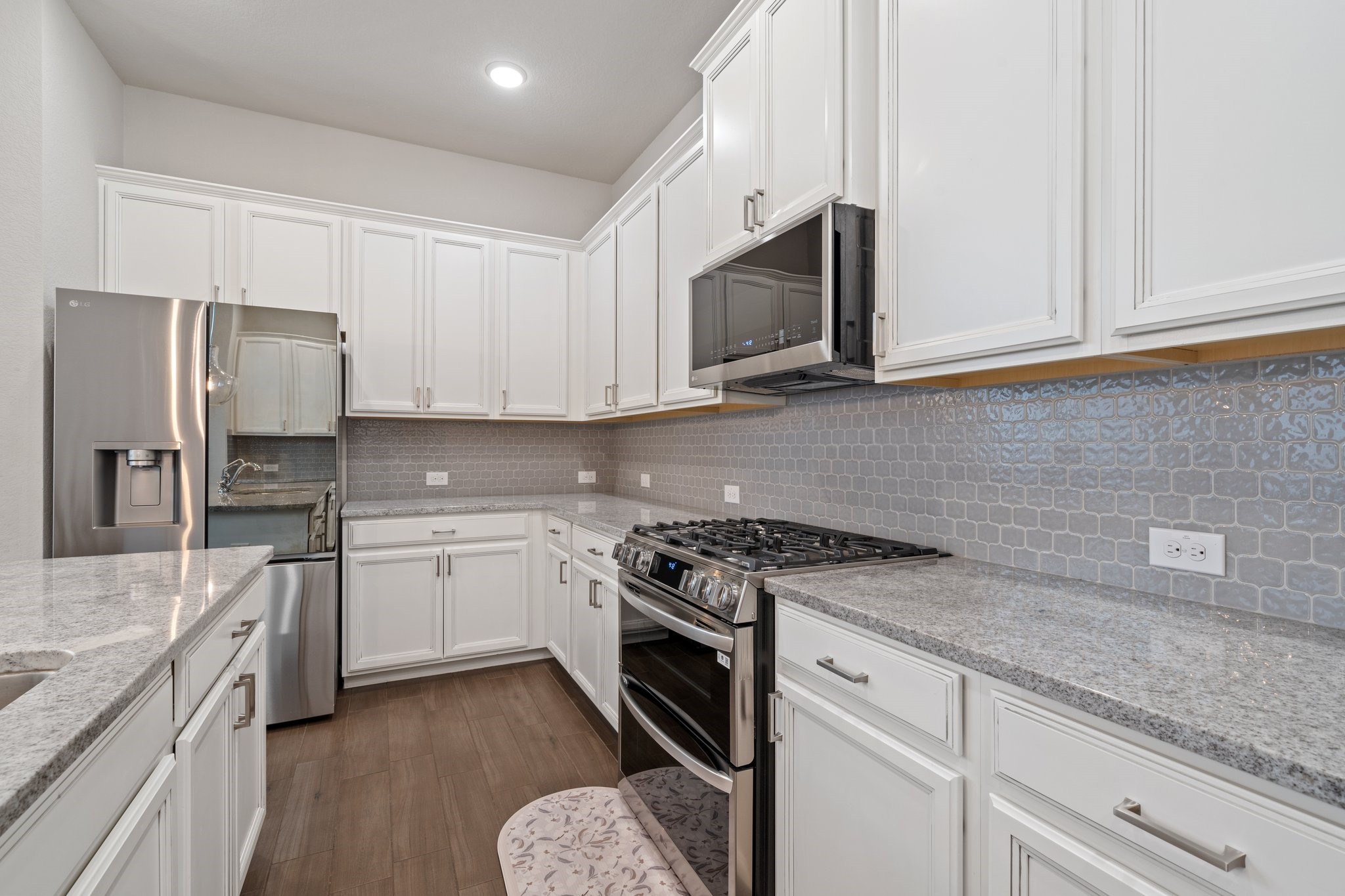 27022 Brighton Valley Way Property Photo 5