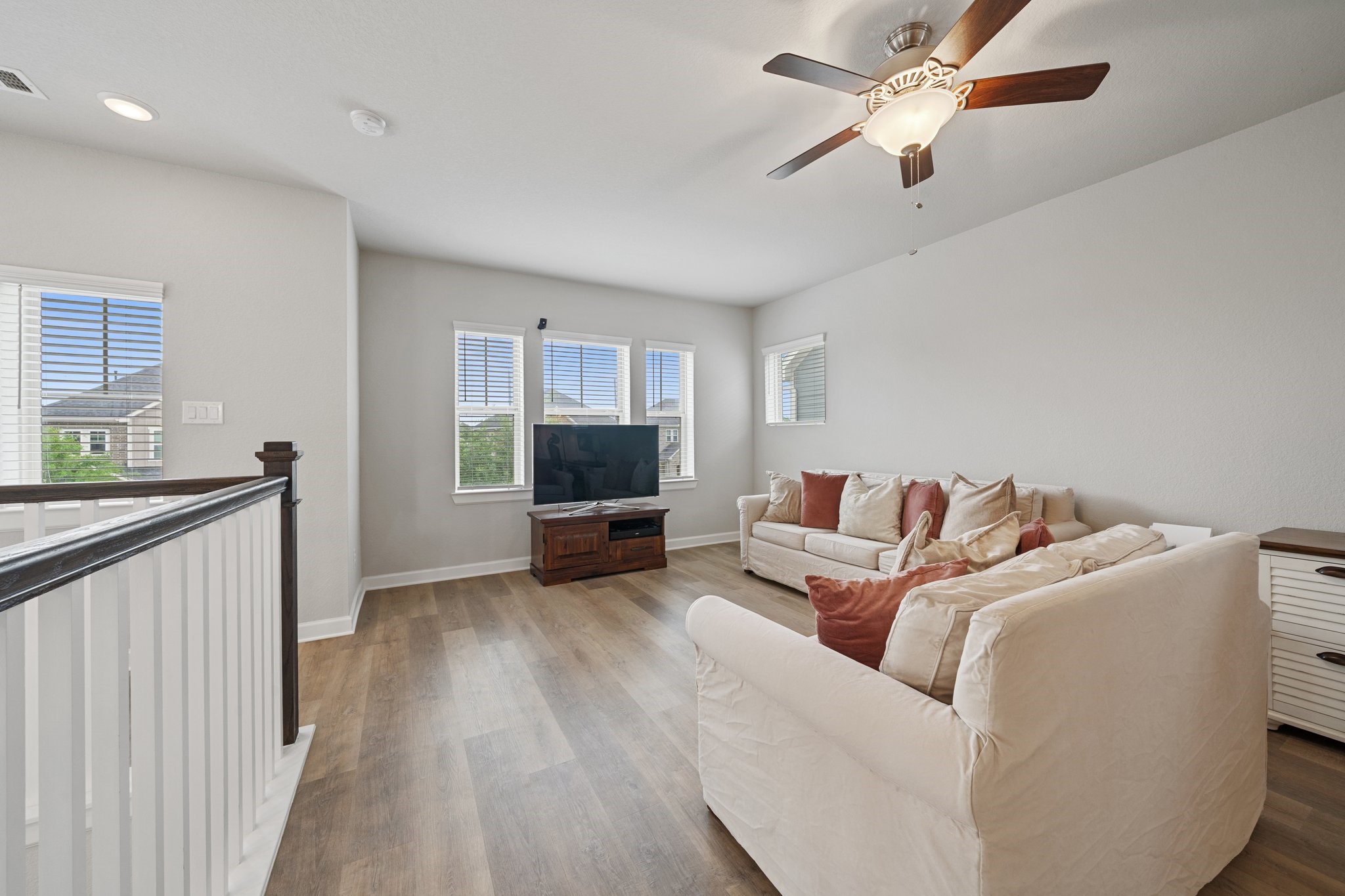 27022 Brighton Valley Way Property Photo 10