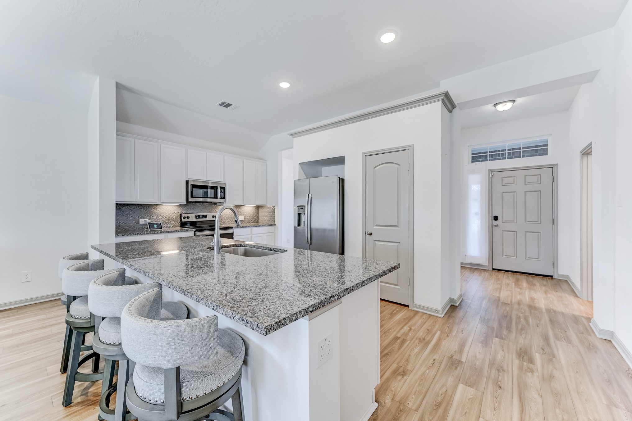 204 Shoreview Drive Property Photo 17