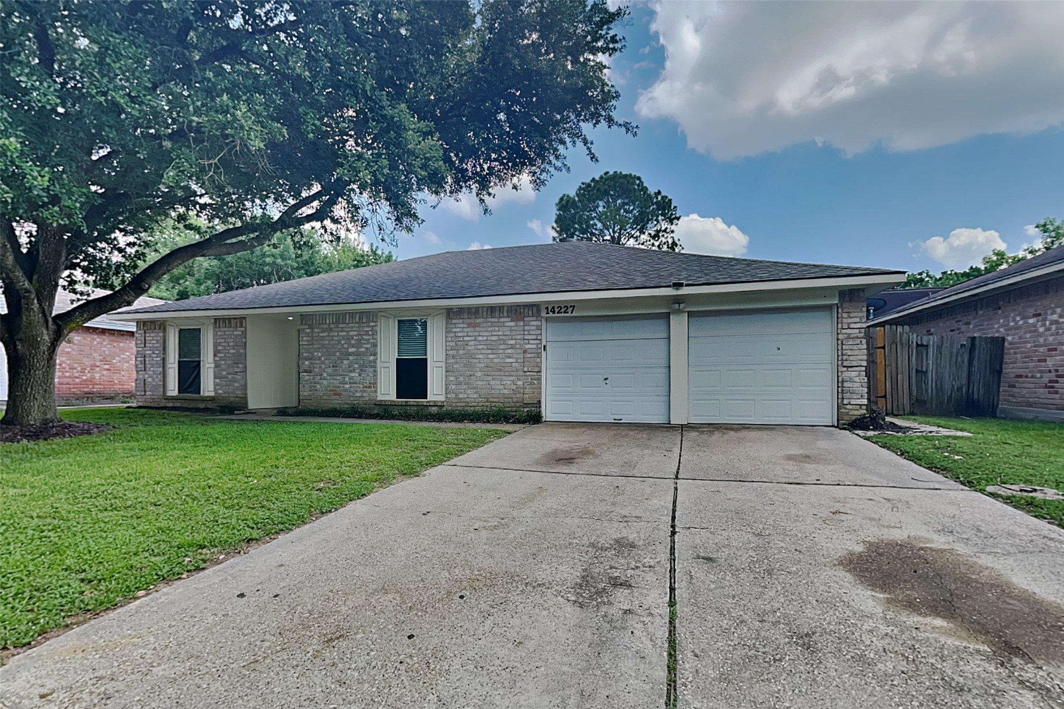 14227 Bella Drive Property Photo 1
