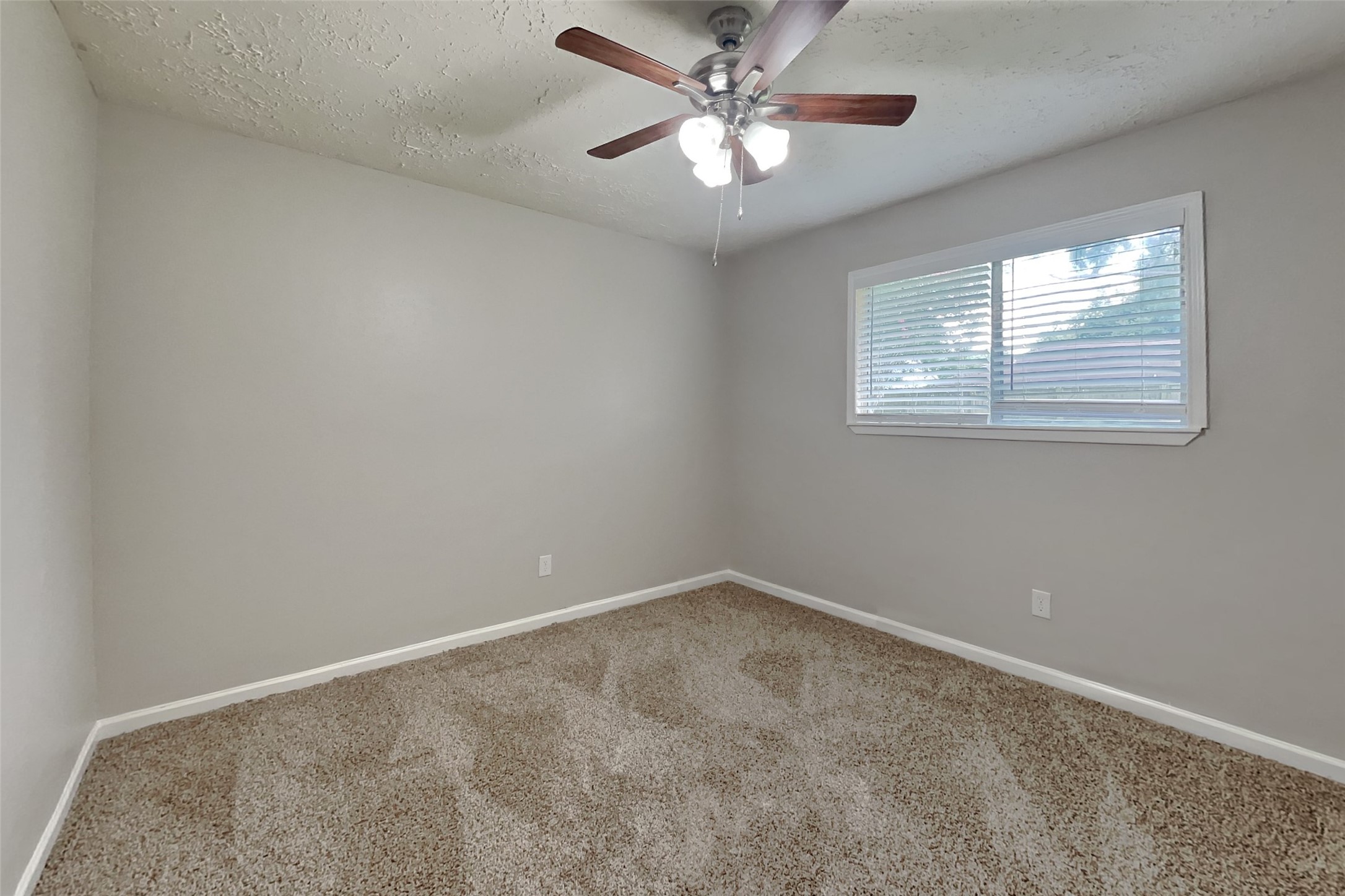 14227 Bella Drive Property Photo 13