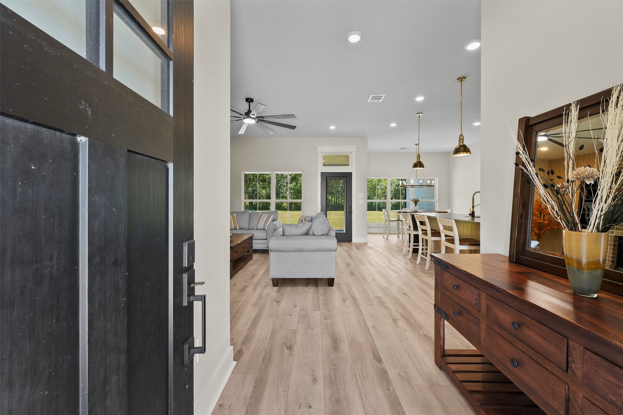 1096 Allie Lane Property Photo 3