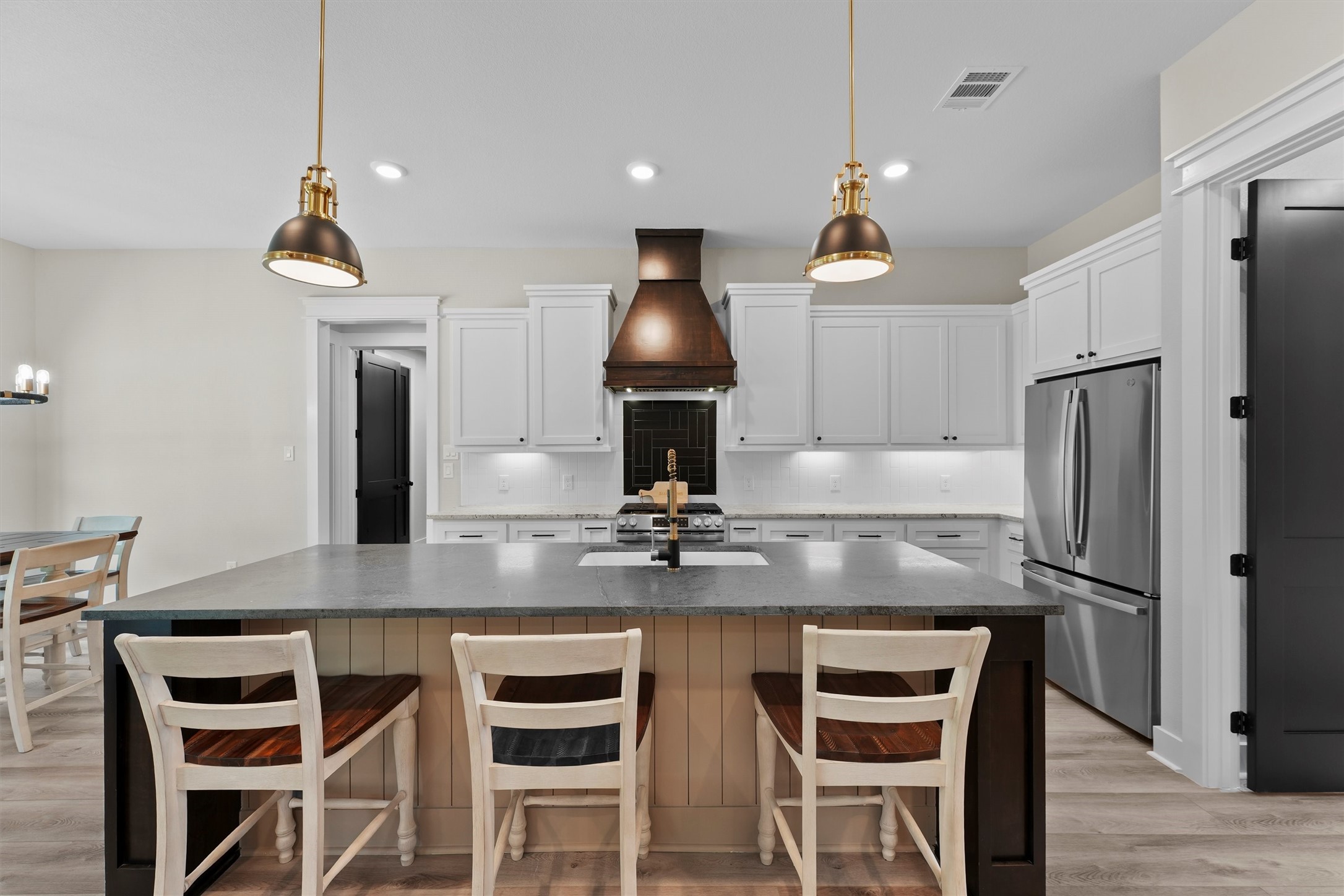 1096 Allie Lane Property Photo 11