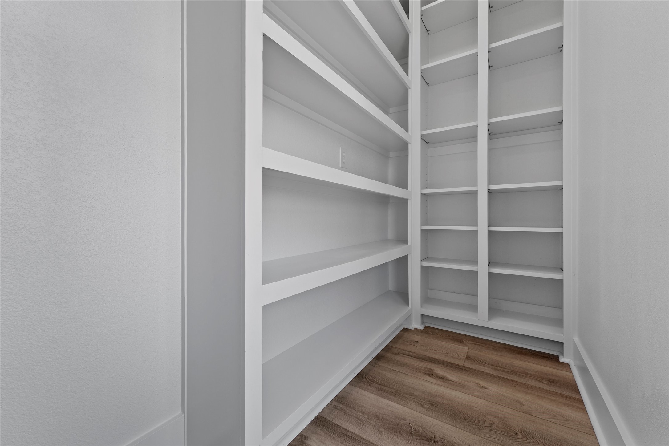 1096 Allie Lane Property Photo 12