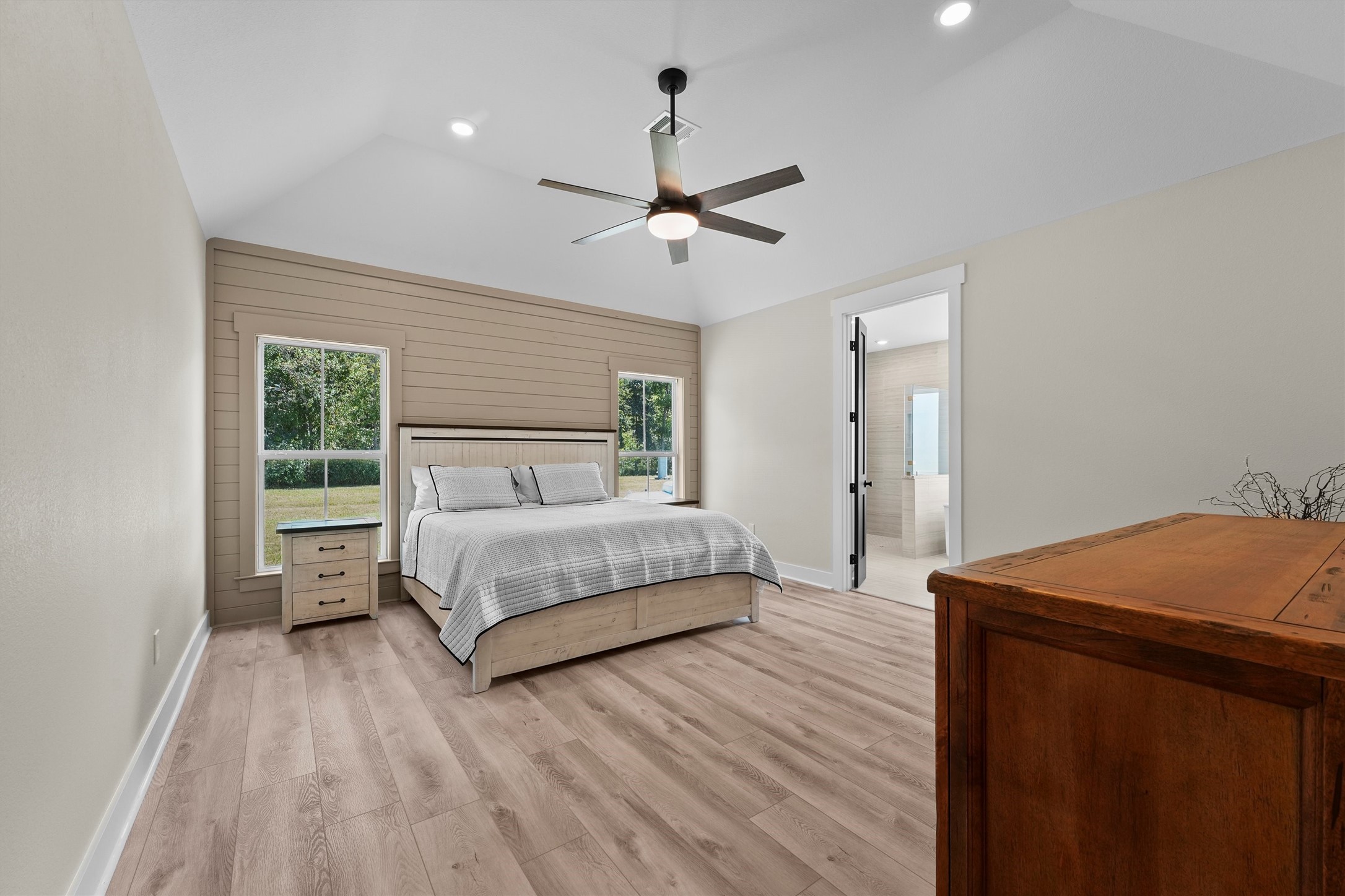 1096 Allie Lane Property Photo 14