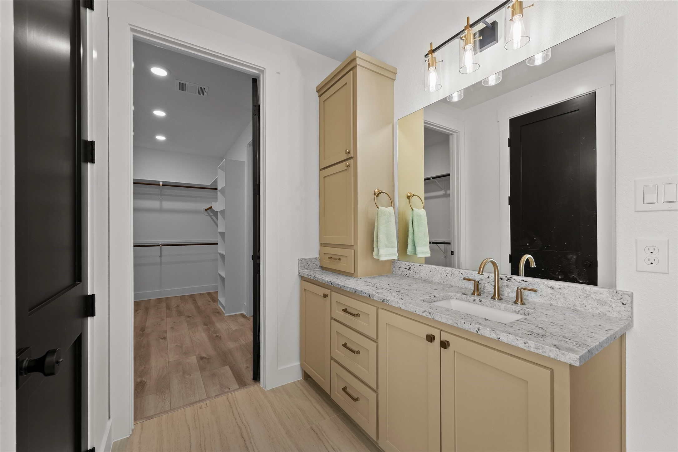 1096 Allie Lane Property Photo 18