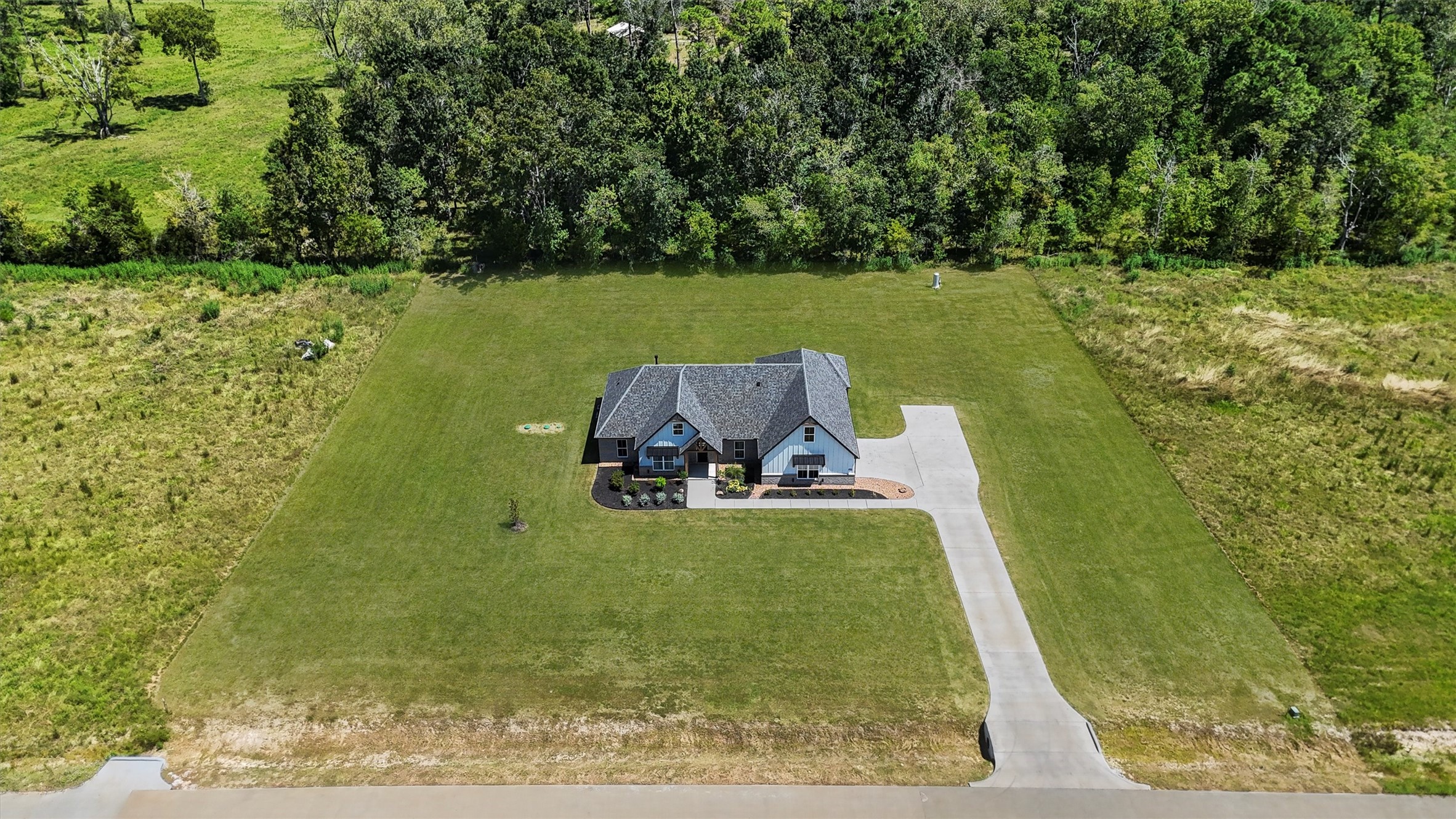 1096 Allie Lane Property Photo 43