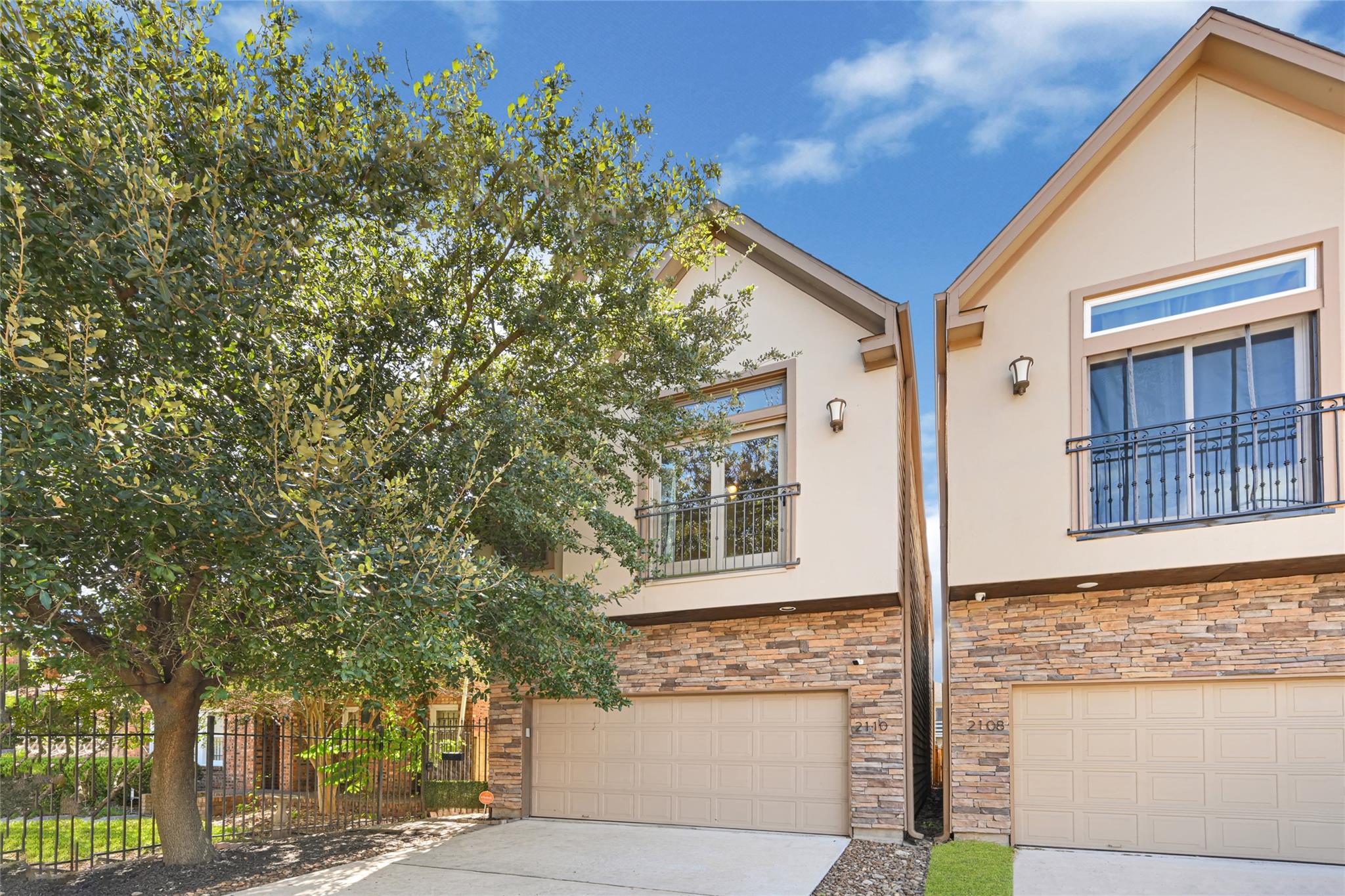 2110 Winbern Street, Houston Tx 77004 Property Photo 1