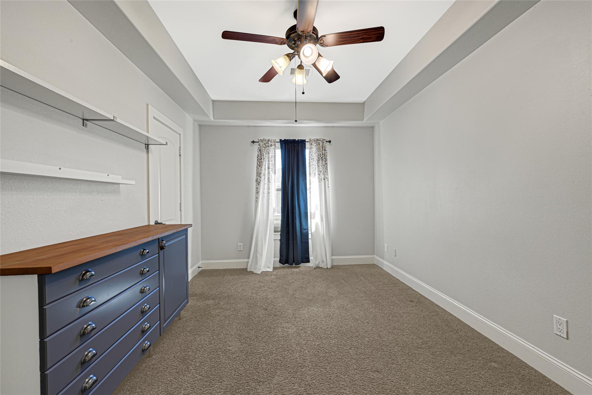 2110 Winbern Street Property Photo 21