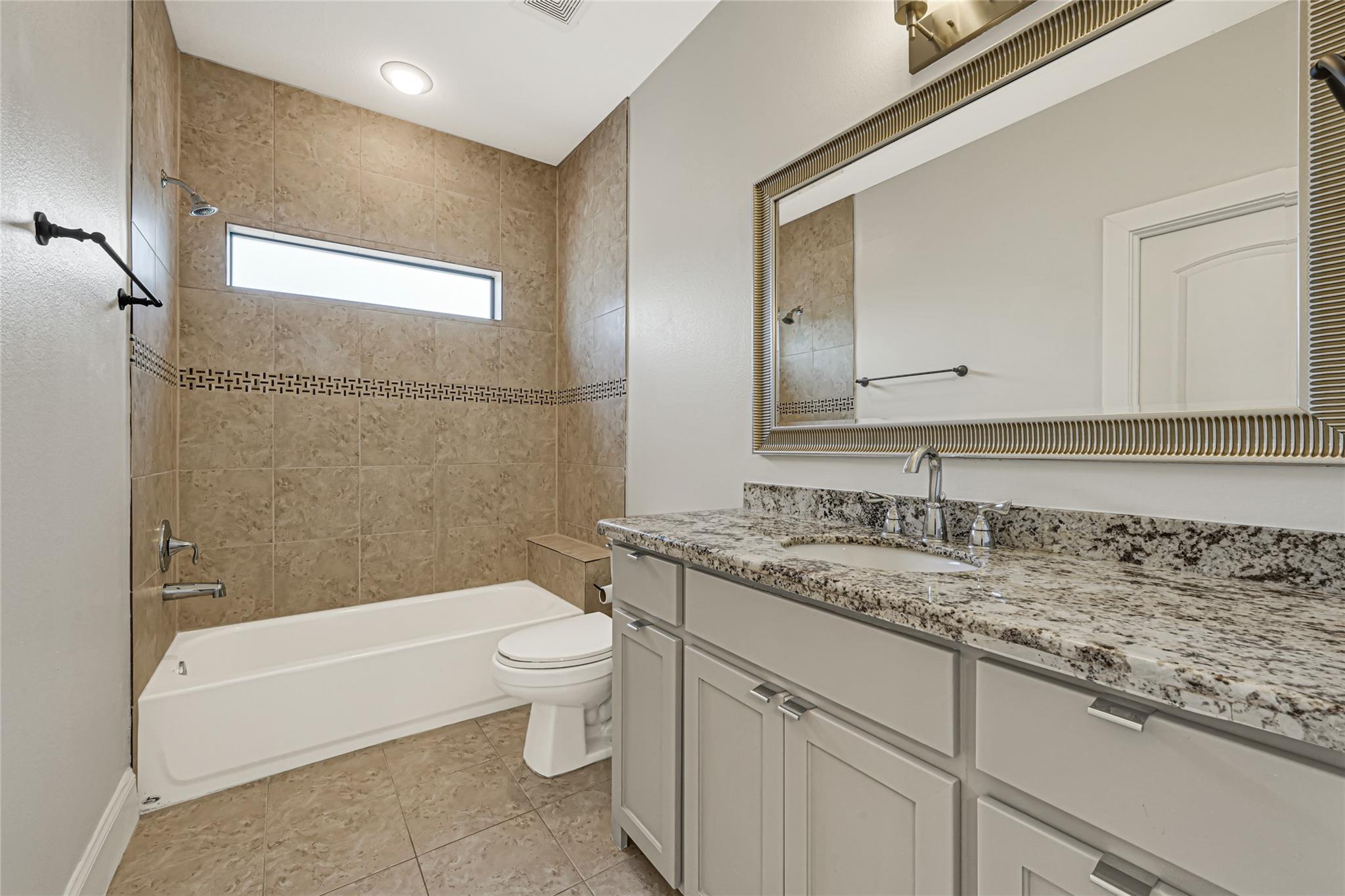 2110 Winbern Street Property Photo 27