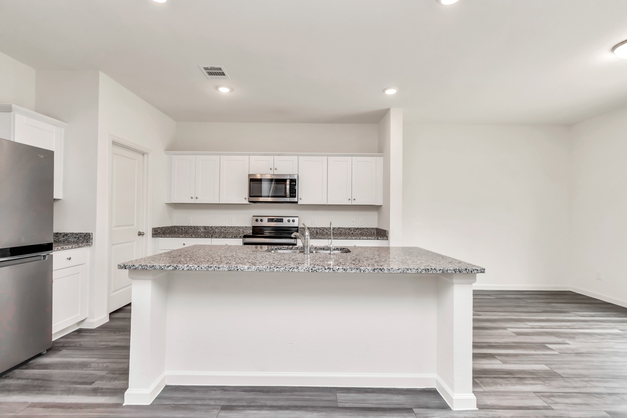13411 Havana Hill Drive Property Photo 4