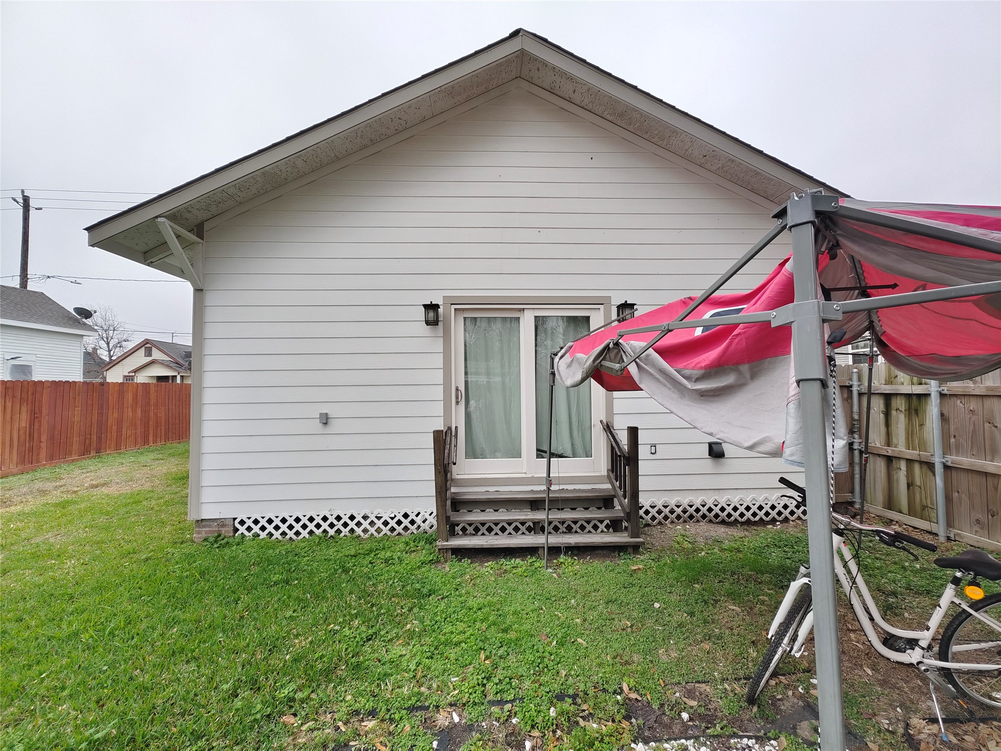 1217 Campbell Street Property Photo 12