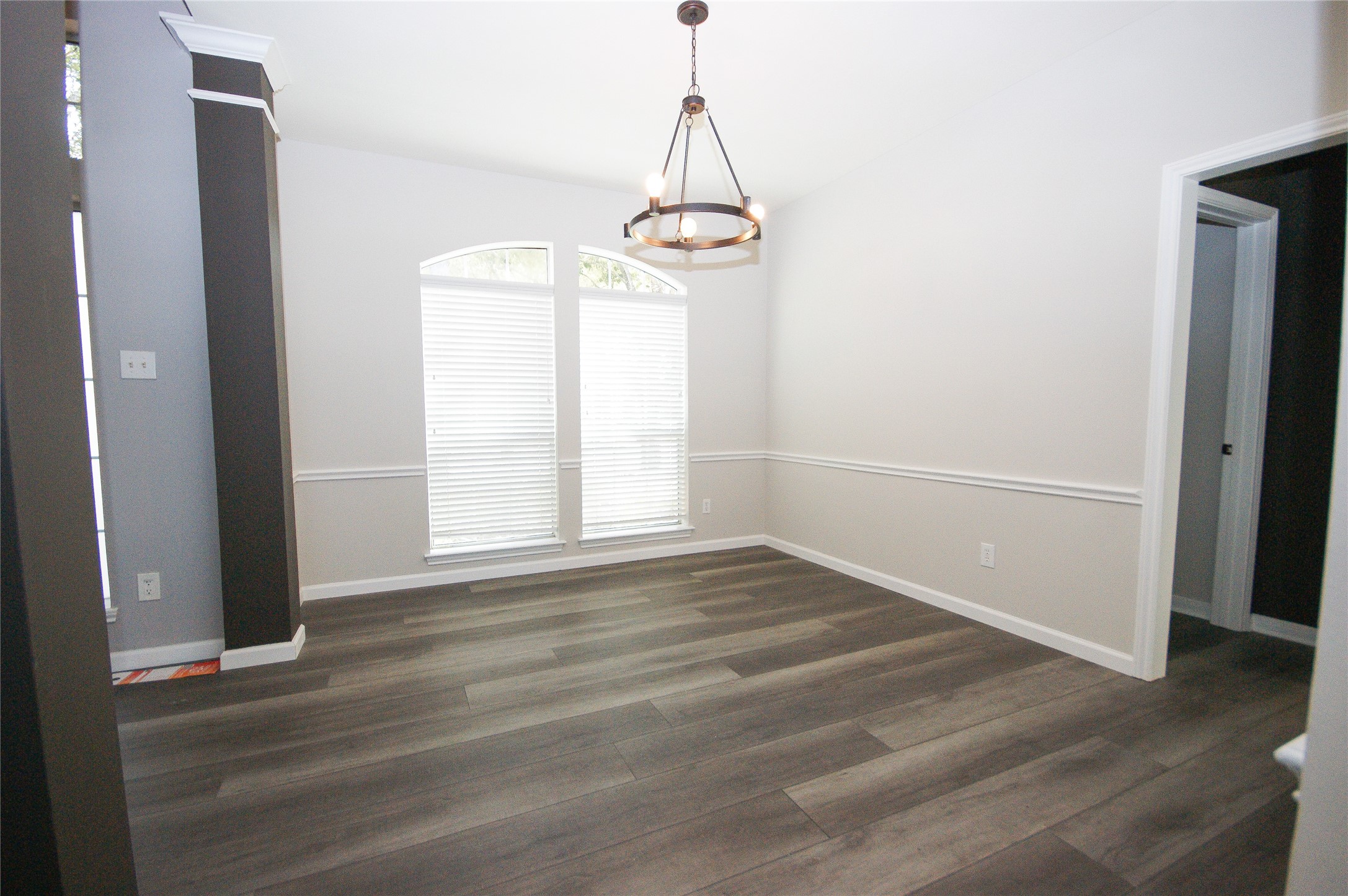 2905 Autumn Creek Drive Property Photo 4