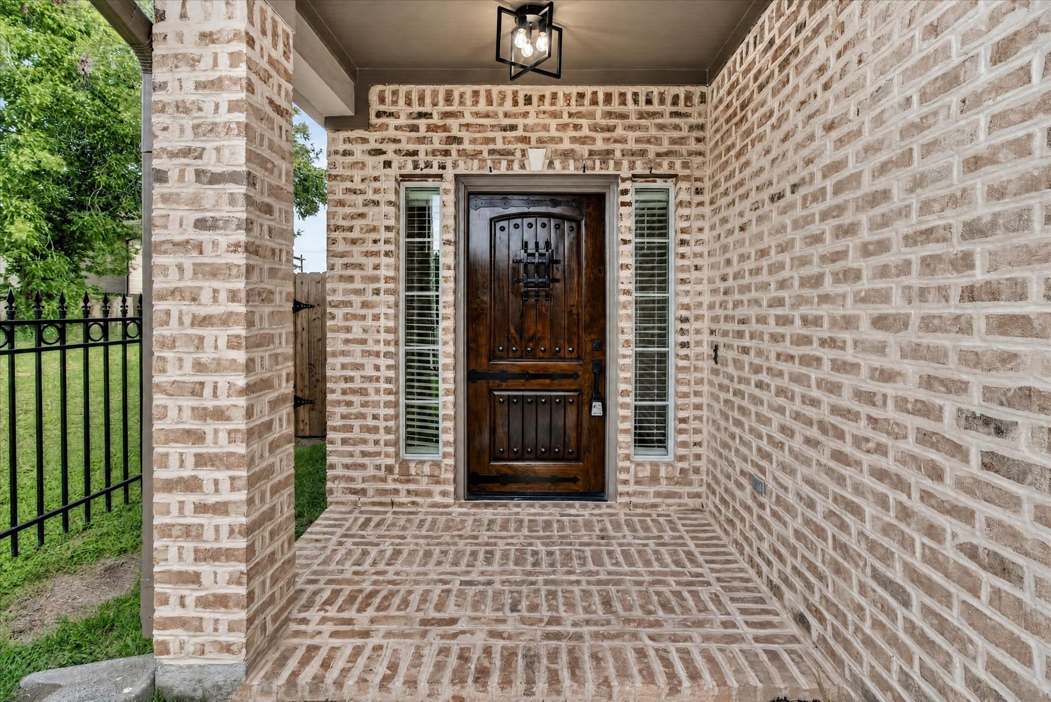 3323 Dennis Street A Property Photo 2