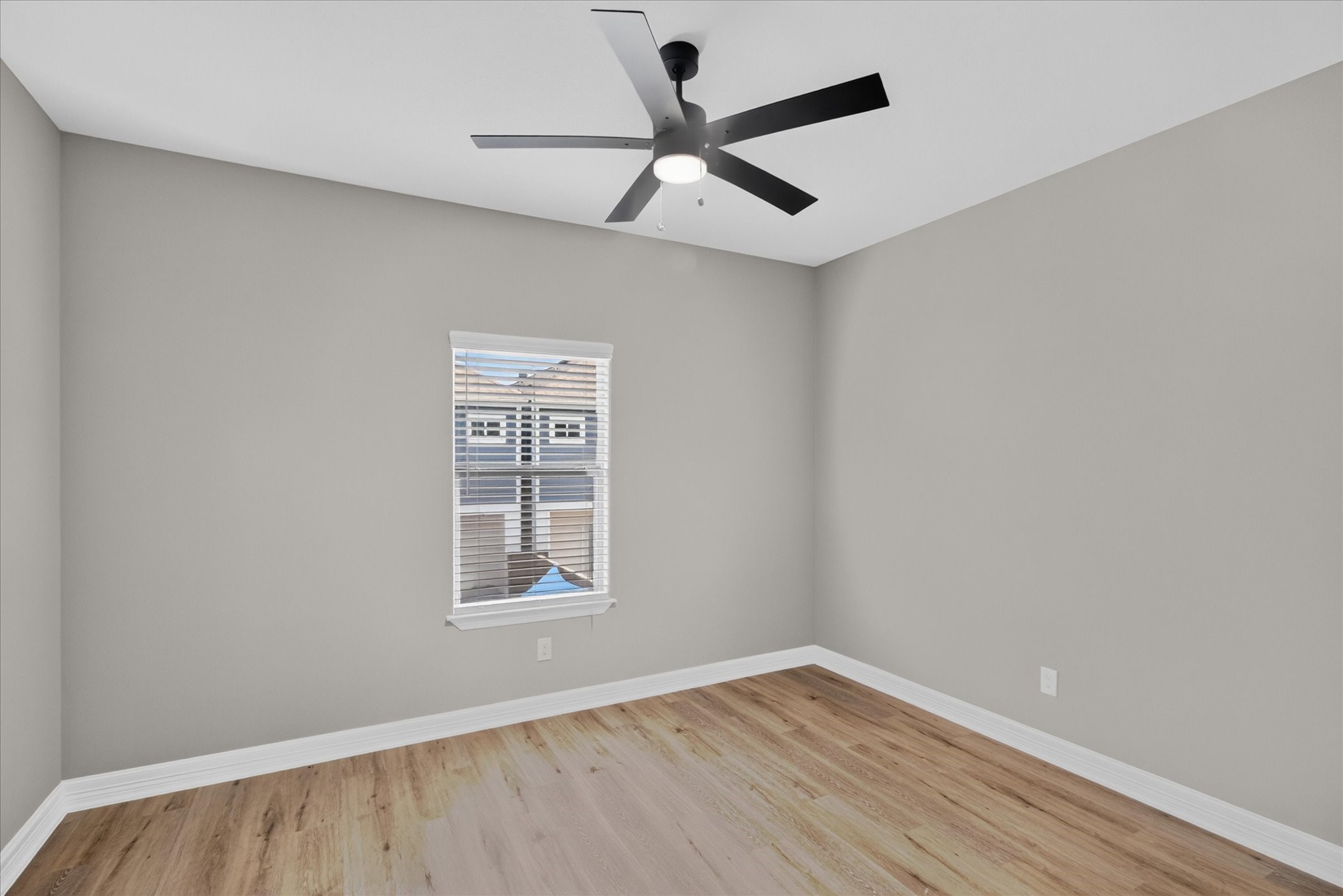 3323 Dennis Street A Property Photo 10