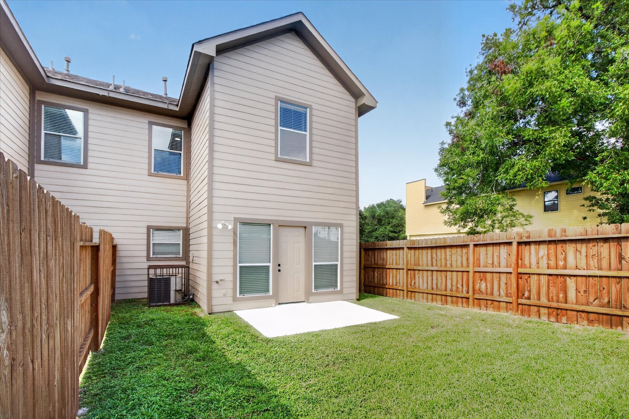 3323 Dennis Street A Property Photo 14