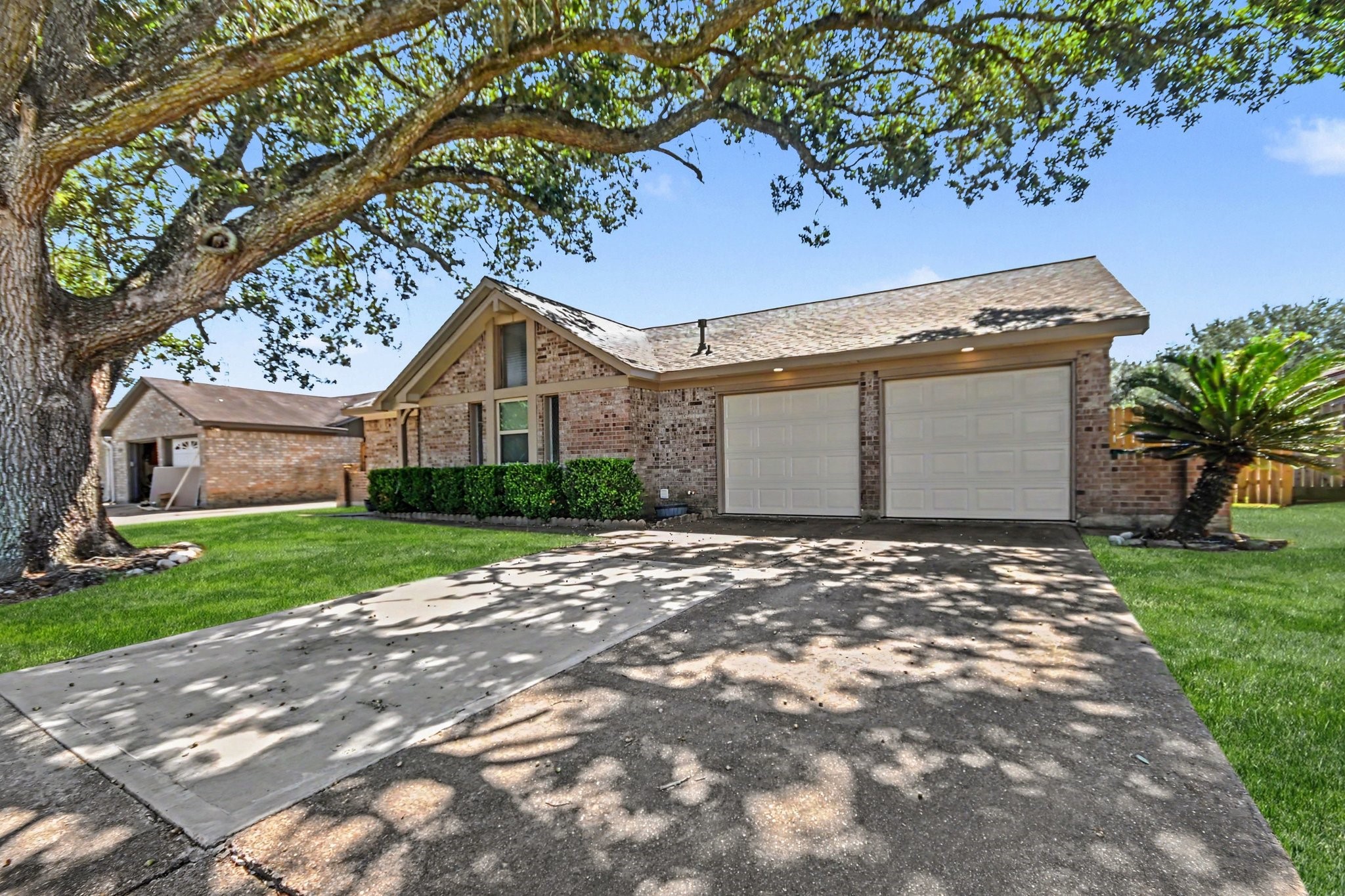 1705 E Baker Road Property Photo 4