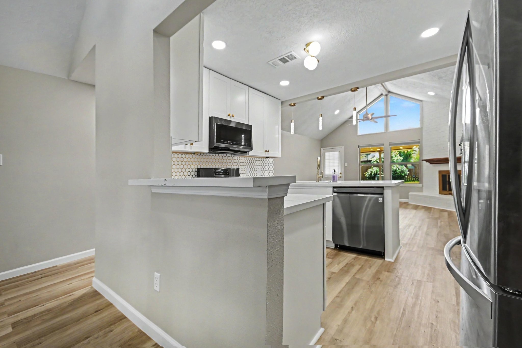 1705 E Baker Road Property Photo 9