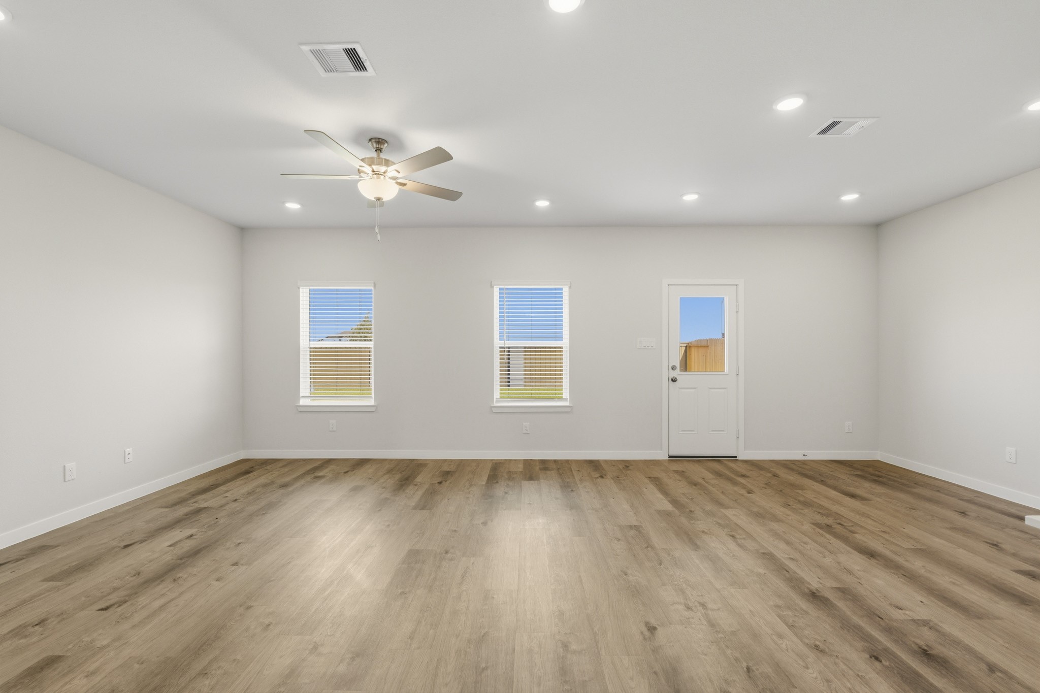 2623 Siena Court Property Photo 9
