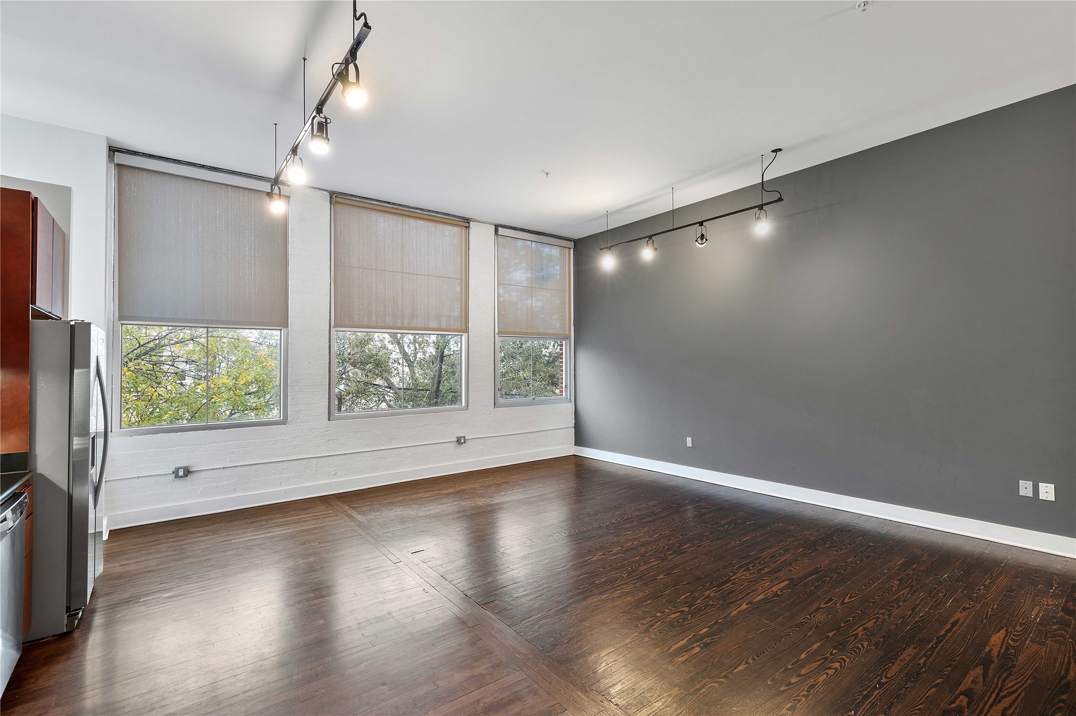 1312 Live Oak Street 215 Property Photo 5