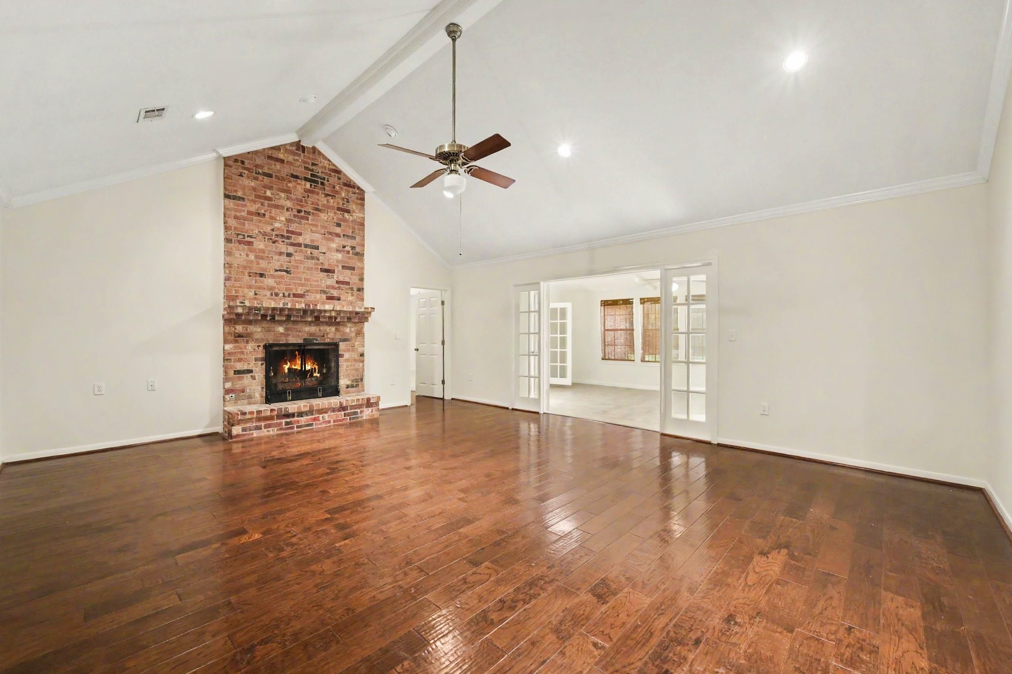 26222 Oakhurst Drive Property Photo 17
