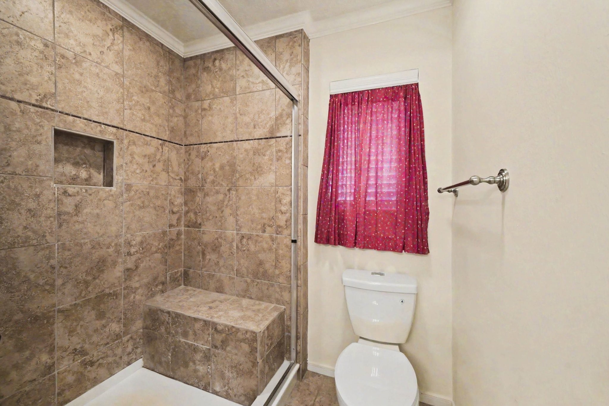 26222 Oakhurst Drive Property Photo 32