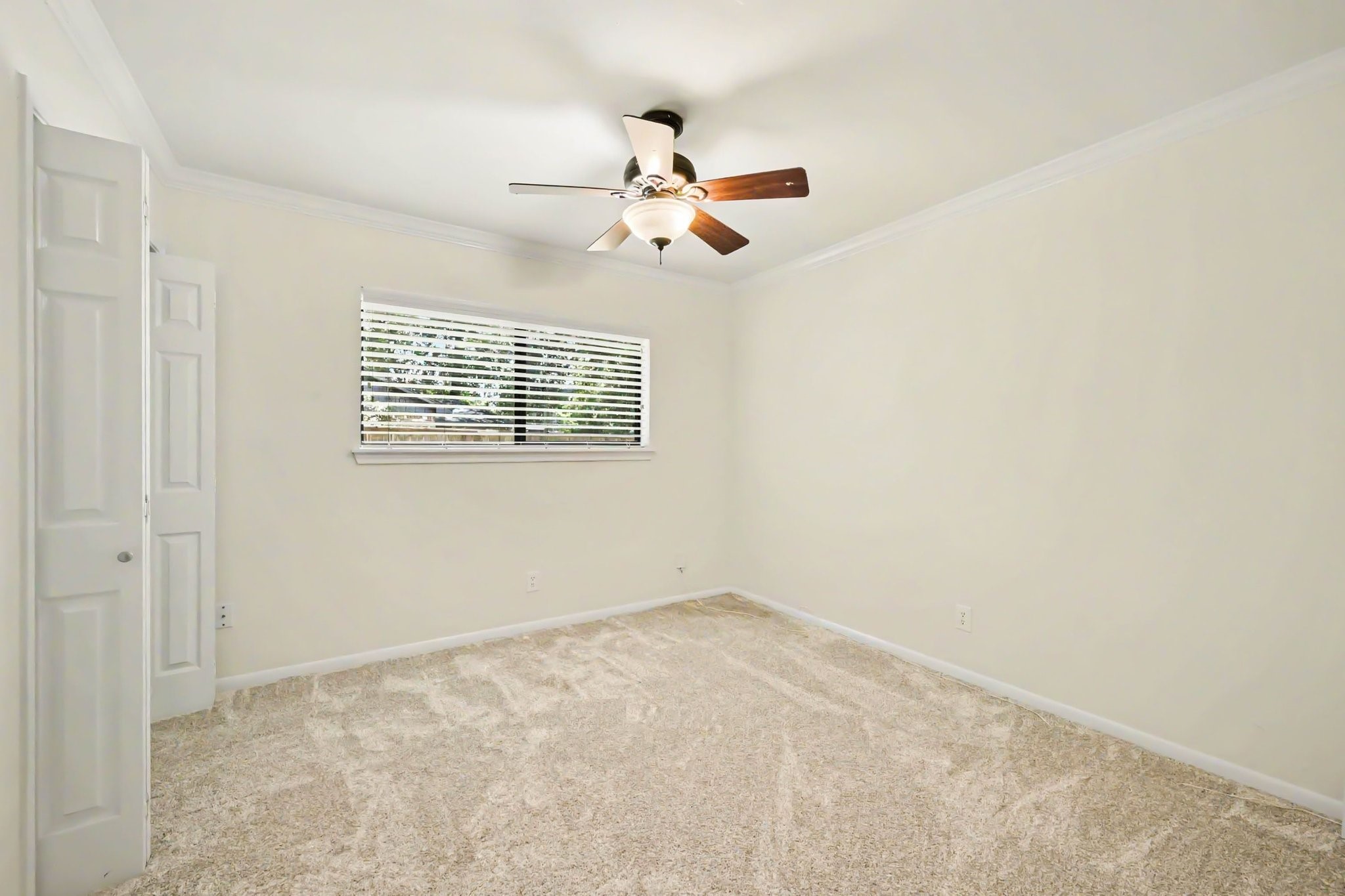 26222 Oakhurst Drive Property Photo 34