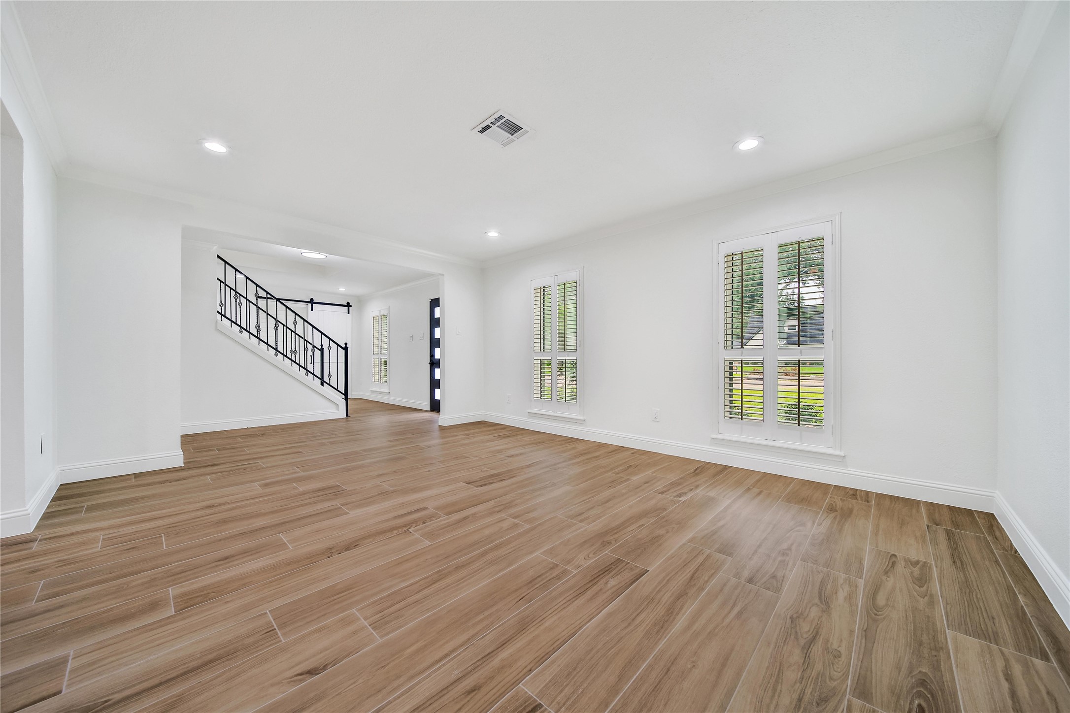 950 Del Norte Street Property Photo 12