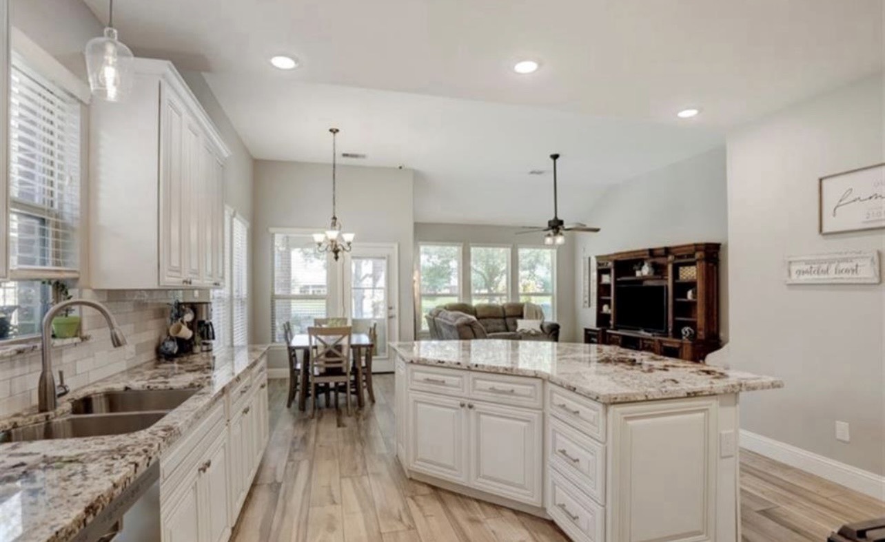26214 Christen Canyon Lane Property Photo 10