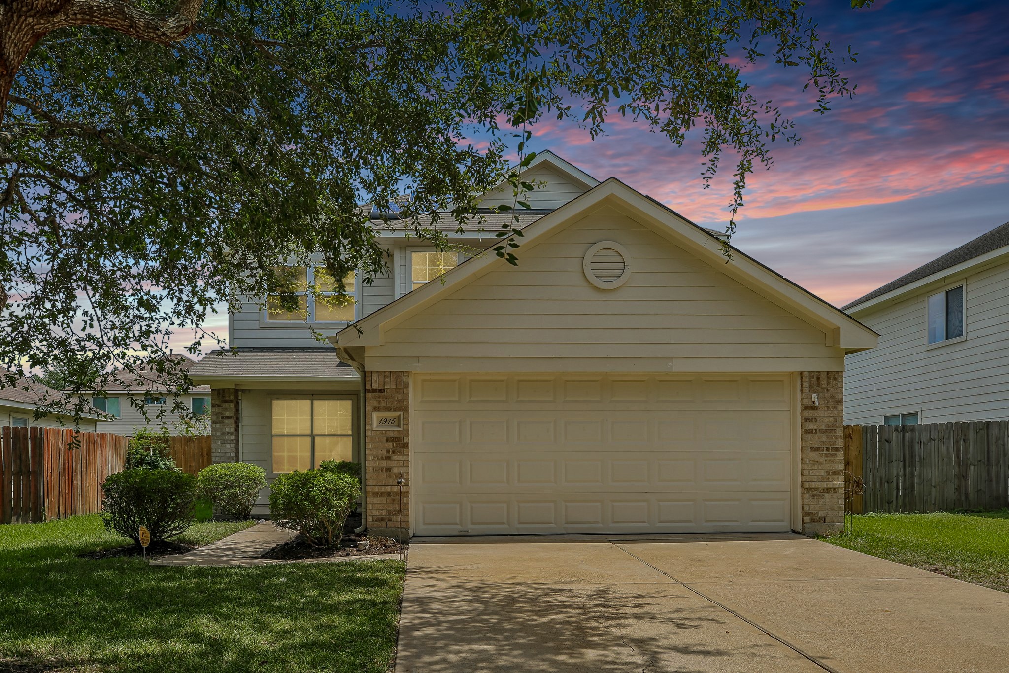 1915 Mossy Point Court